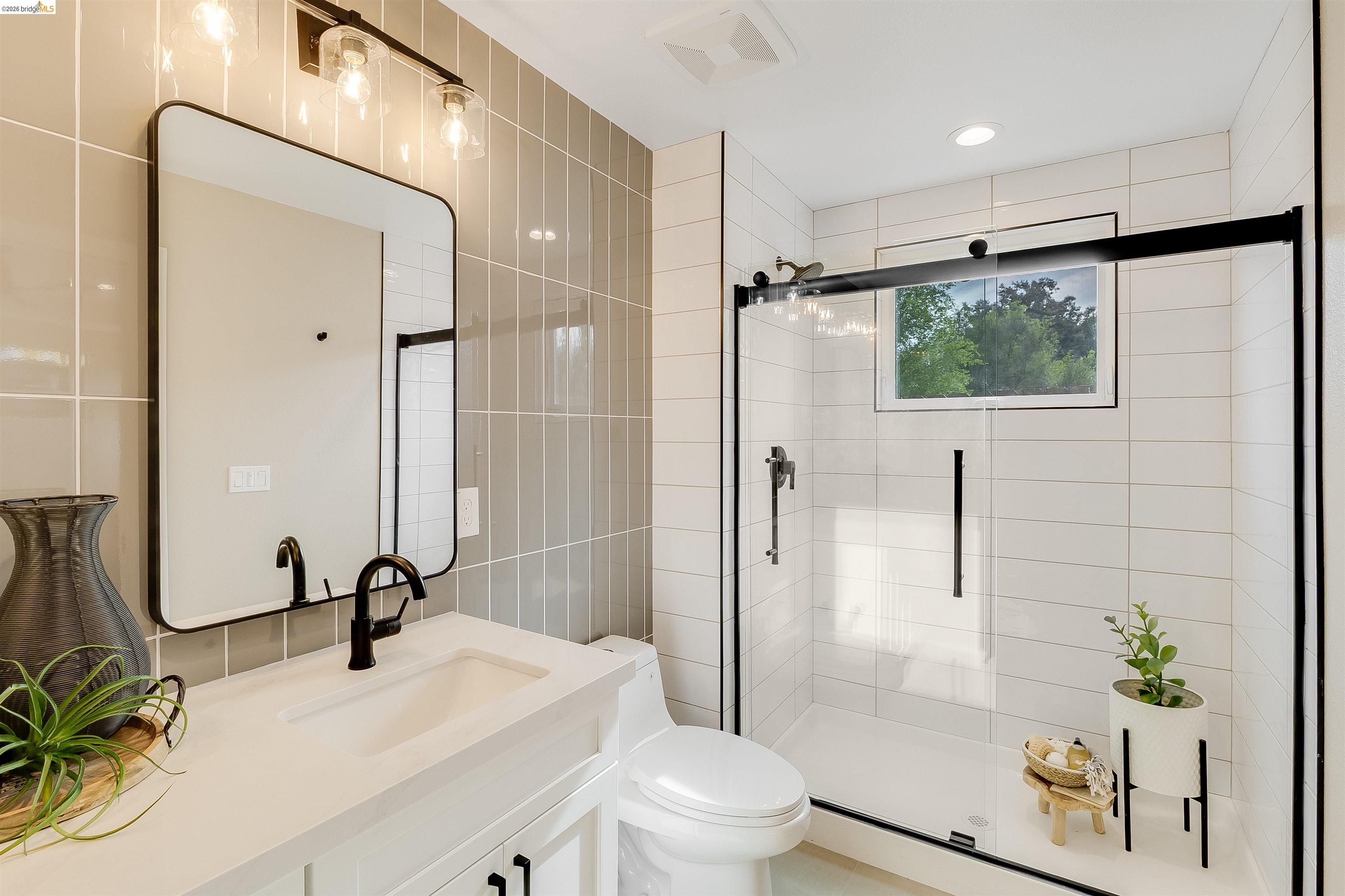 Detail Gallery Image 29 of 59 For 3015 Stevenson St, Pittsburg,  CA 94565 - 4 Beds | 2 Baths