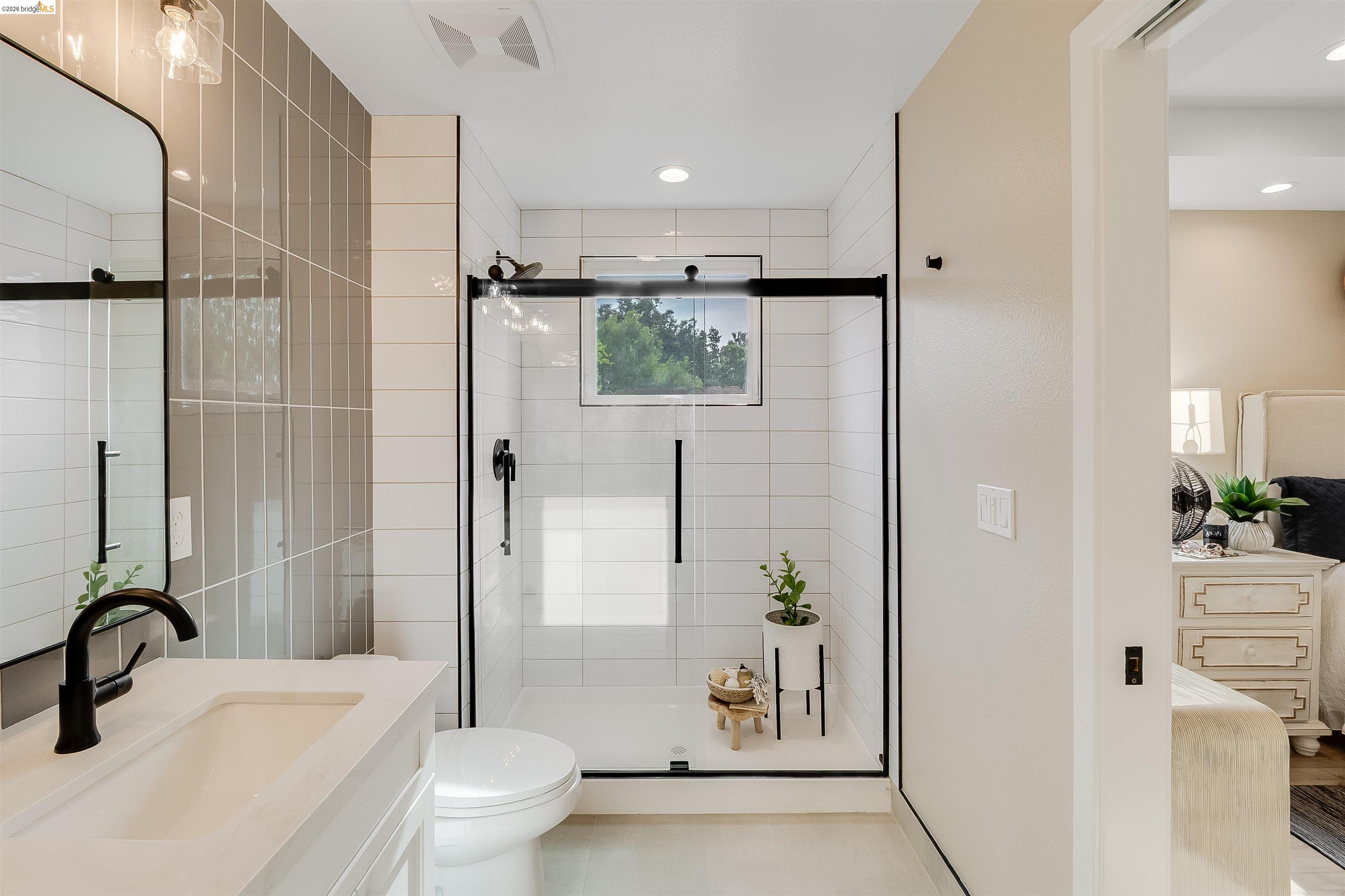 Detail Gallery Image 30 of 59 For 3015 Stevenson St, Pittsburg,  CA 94565 - 4 Beds | 2 Baths