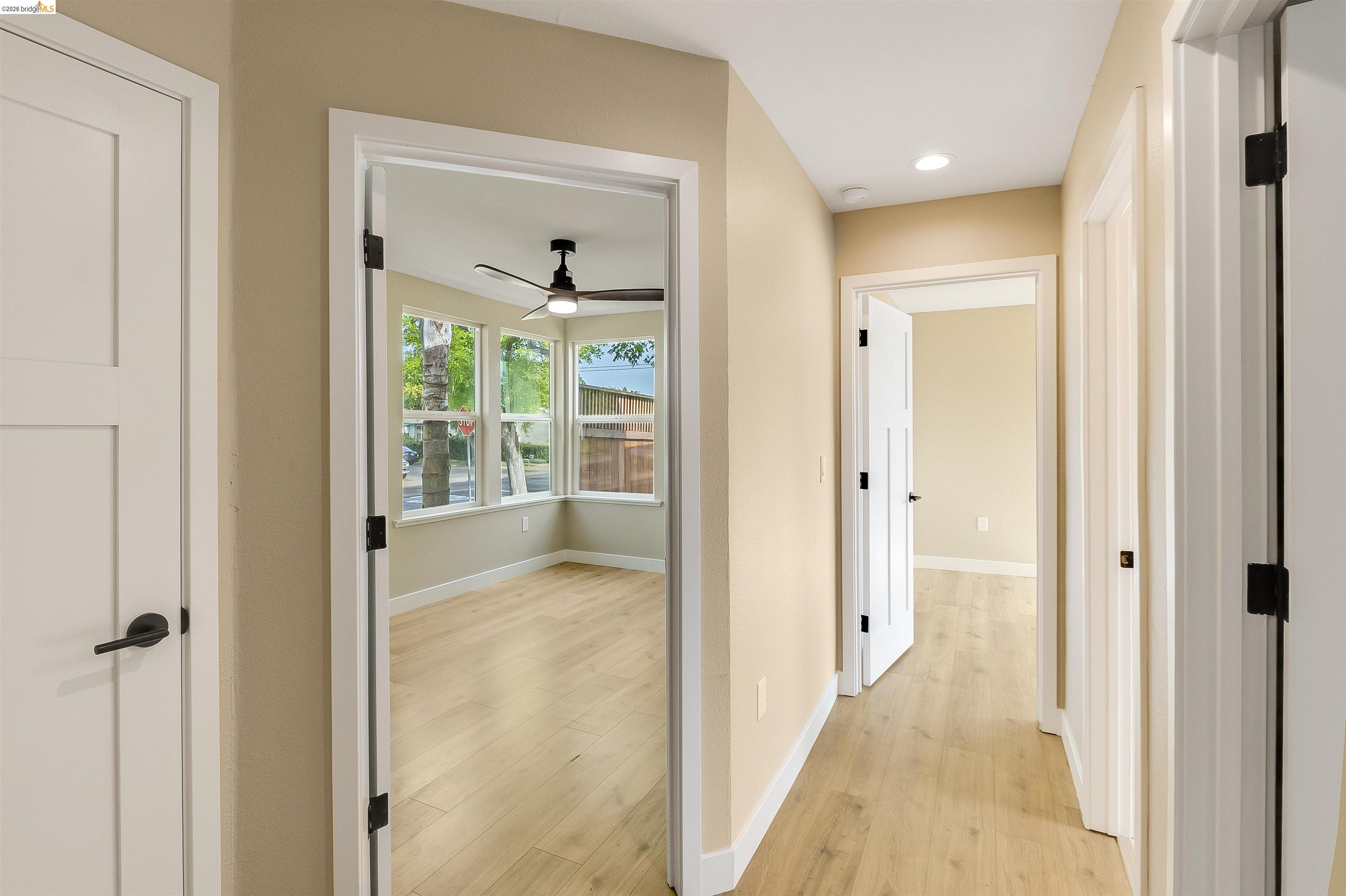 Detail Gallery Image 32 of 59 For 3015 Stevenson St, Pittsburg,  CA 94565 - 4 Beds | 2 Baths