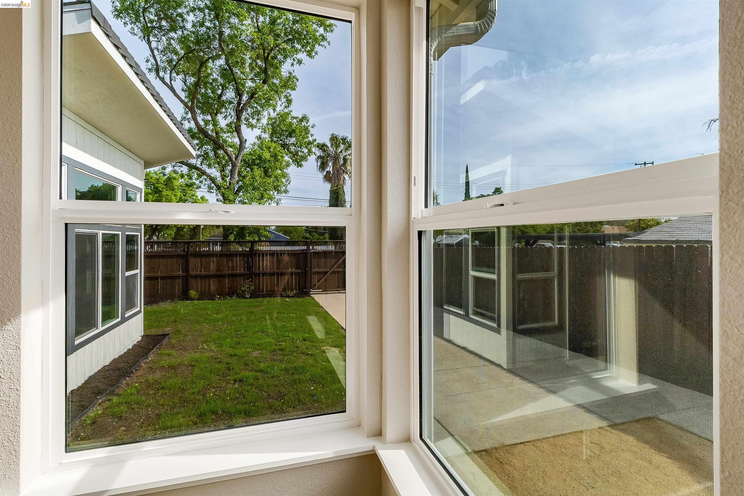 Detail Gallery Image 42 of 59 For 3015 Stevenson St, Pittsburg,  CA 94565 - 4 Beds | 2 Baths