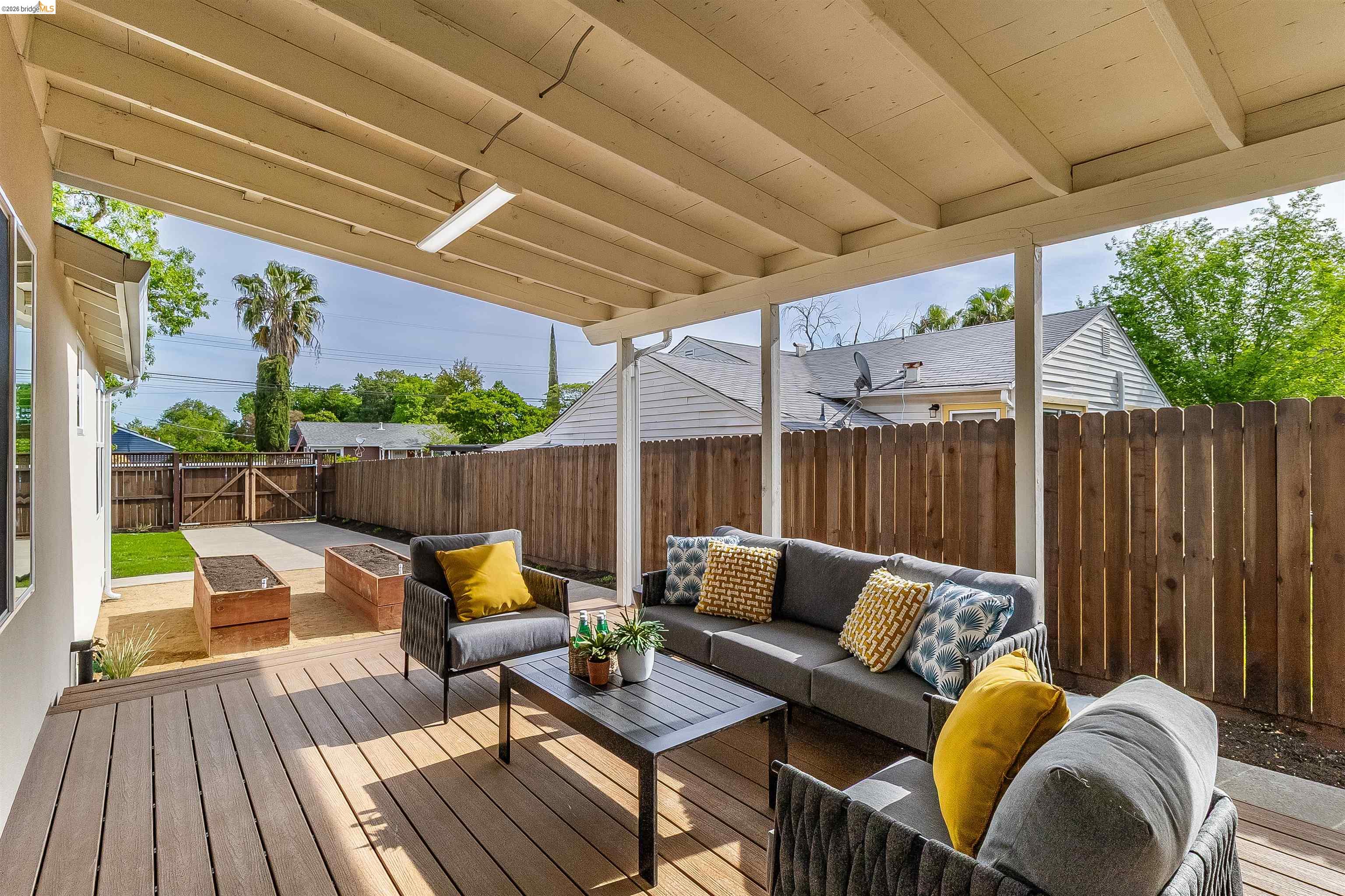 Detail Gallery Image 43 of 59 For 3015 Stevenson St, Pittsburg,  CA 94565 - 4 Beds | 2 Baths