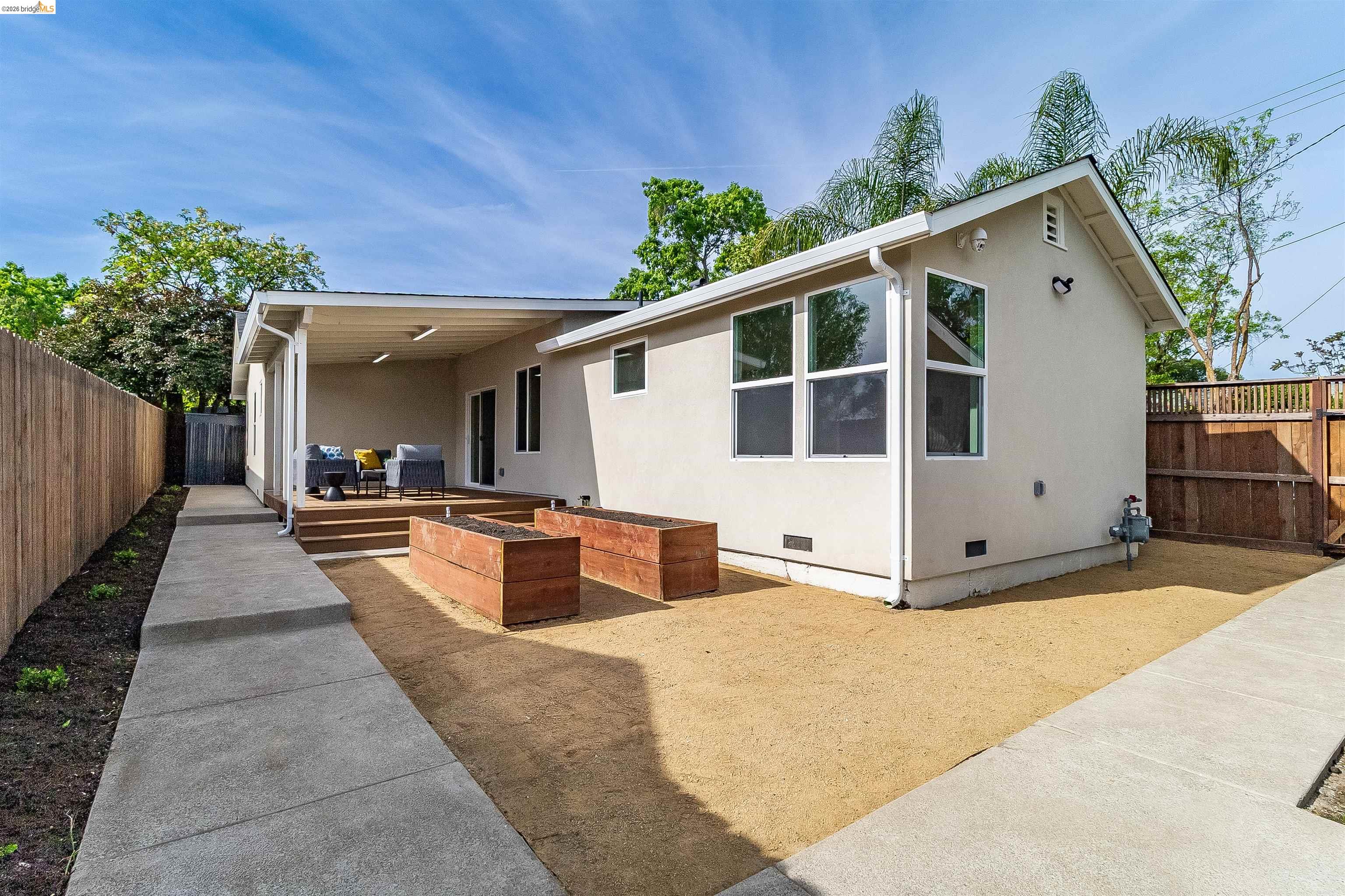 Detail Gallery Image 47 of 59 For 3015 Stevenson St, Pittsburg,  CA 94565 - 4 Beds | 2 Baths