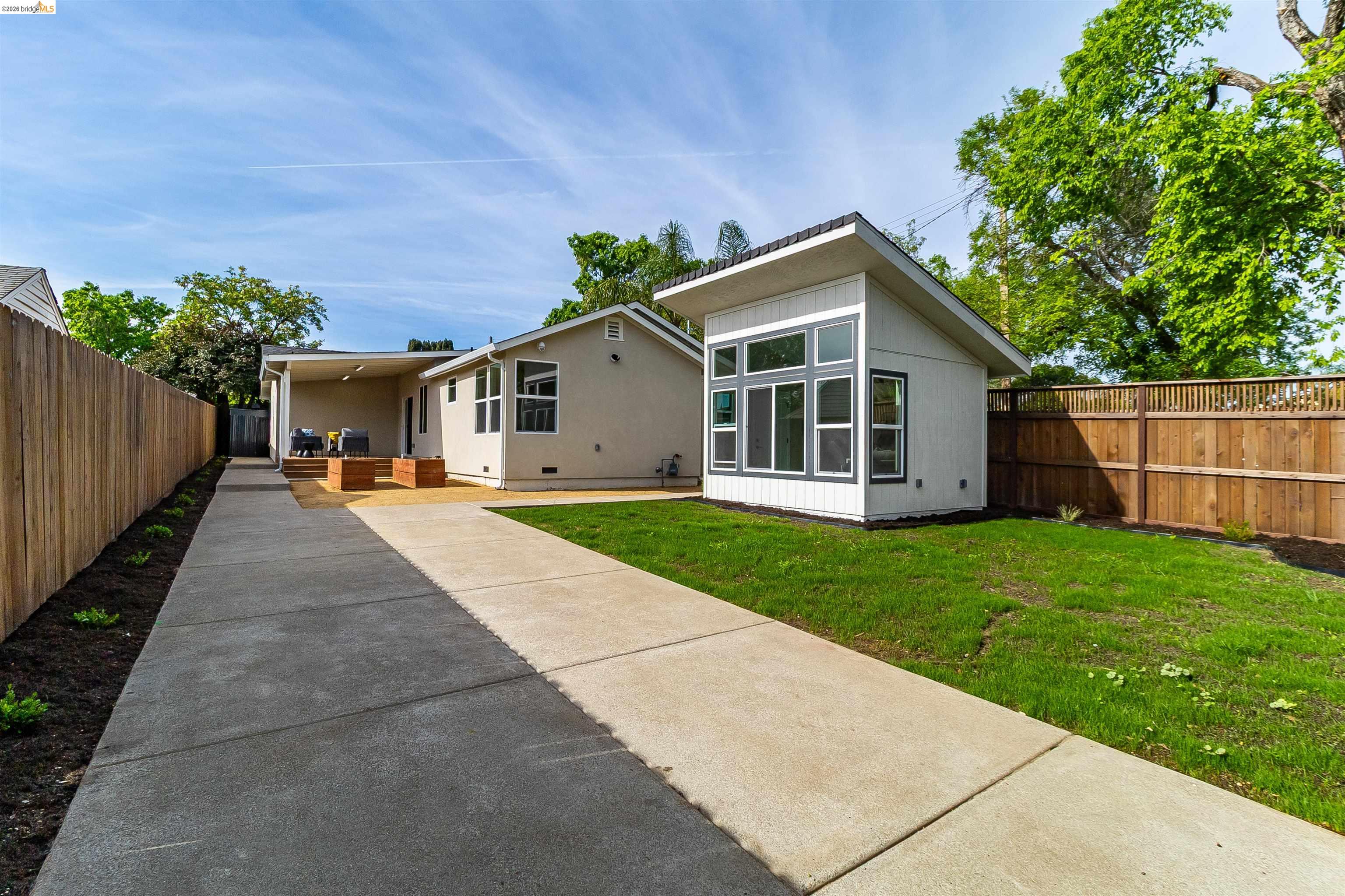 Detail Gallery Image 49 of 59 For 3015 Stevenson St, Pittsburg,  CA 94565 - 4 Beds | 2 Baths