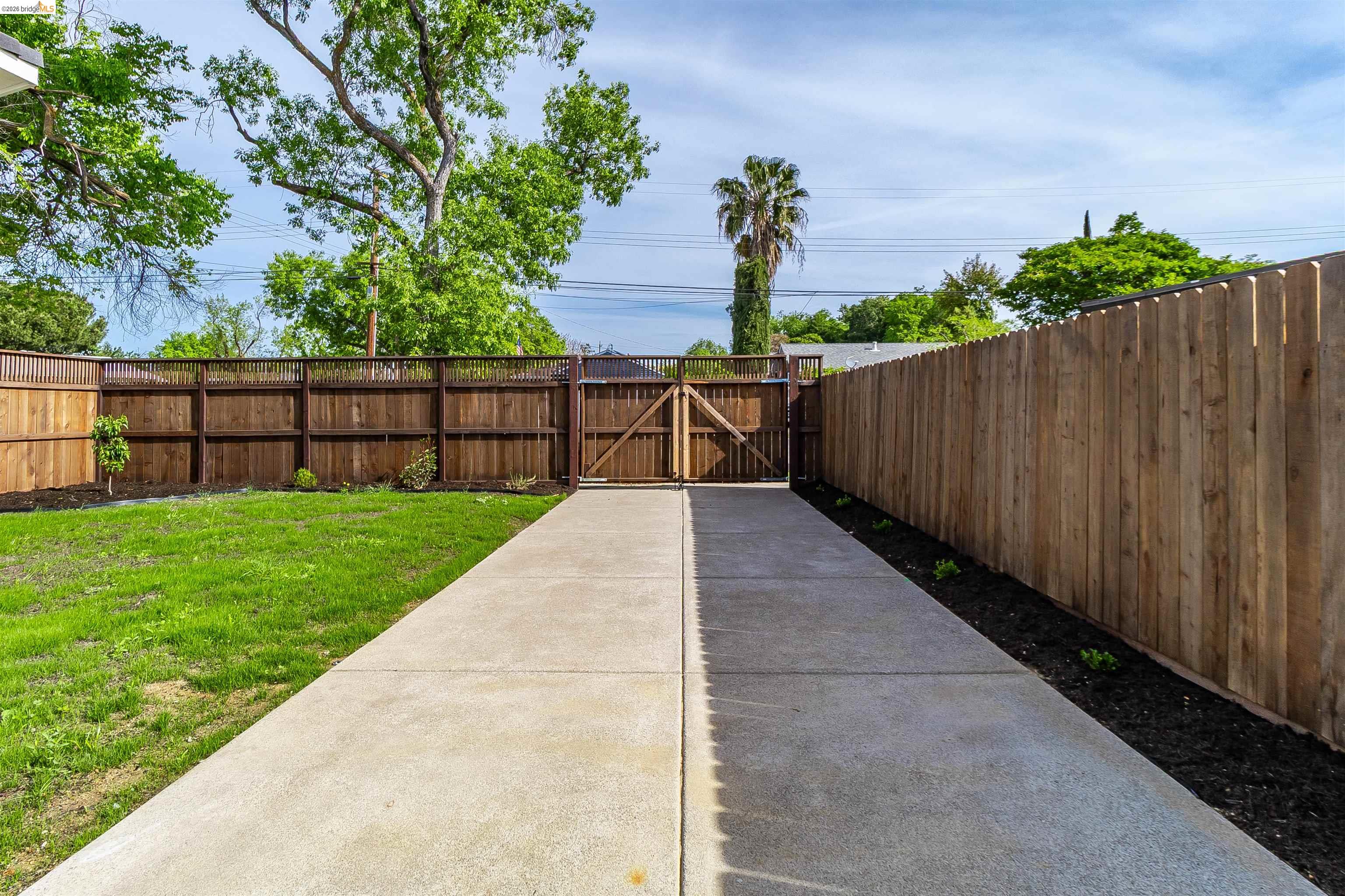 Detail Gallery Image 54 of 59 For 3015 Stevenson St, Pittsburg,  CA 94565 - 4 Beds | 2 Baths