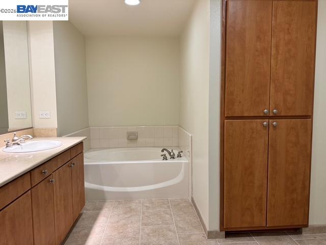 Detail Gallery Image 13 of 20 For 46 W Julian St Ph24,  San Jose,  CA 95110 - 2 Beds | 2 Baths