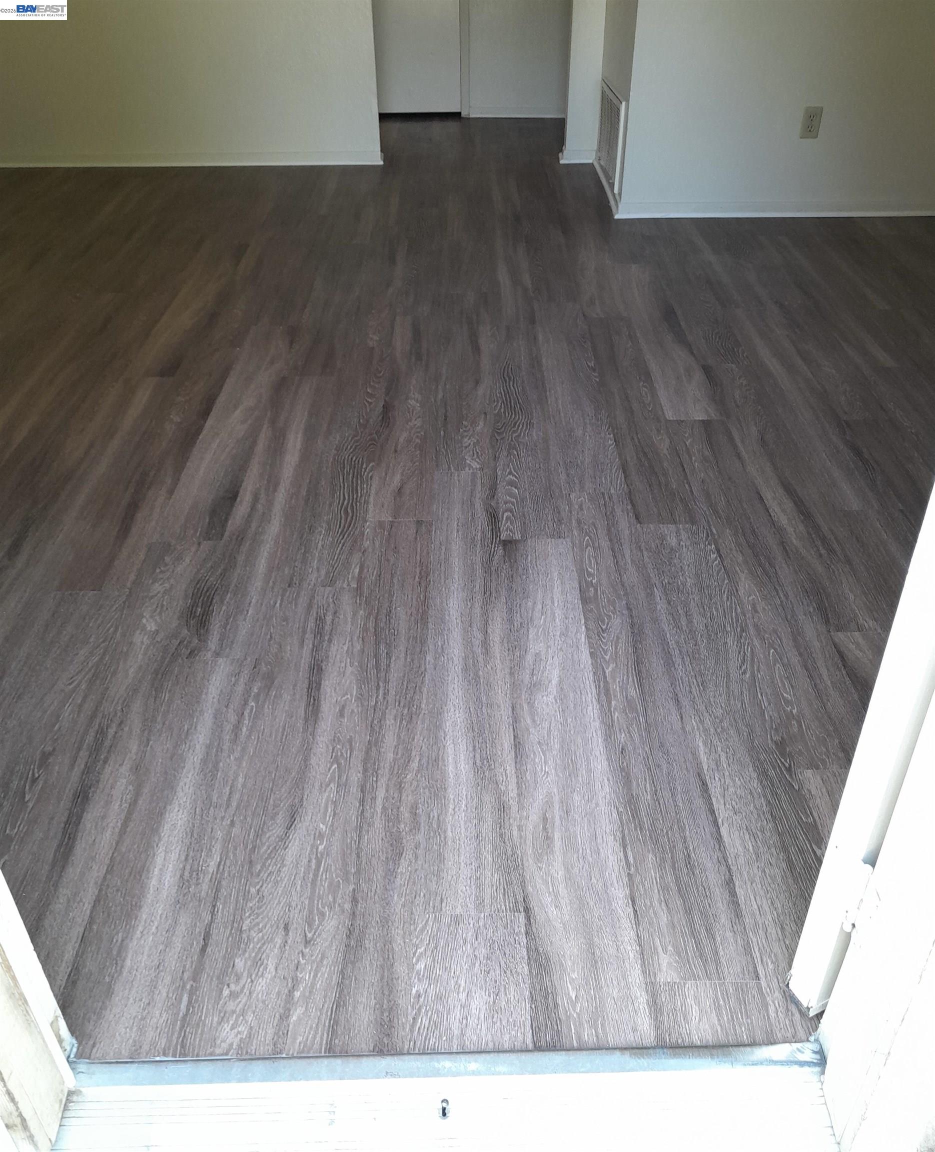 Detail Gallery Image 3 of 8 For 2212 Palisade, Modesto,  CA 95350 - – Beds | – Baths