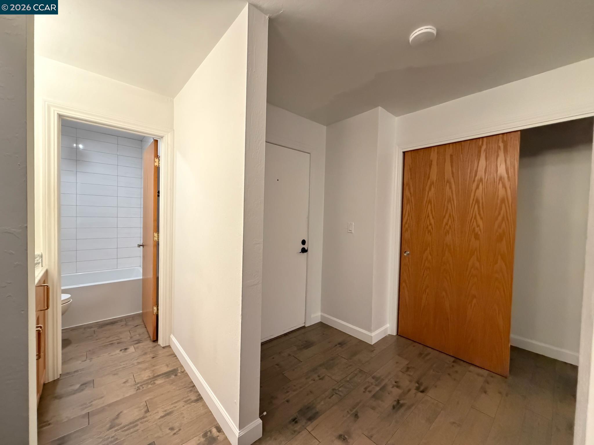 Detail Gallery Image 16 of 28 For 401 Monte Vista Ave #103,  Oakland,  CA 94611 - 1 Beds | 1 Baths