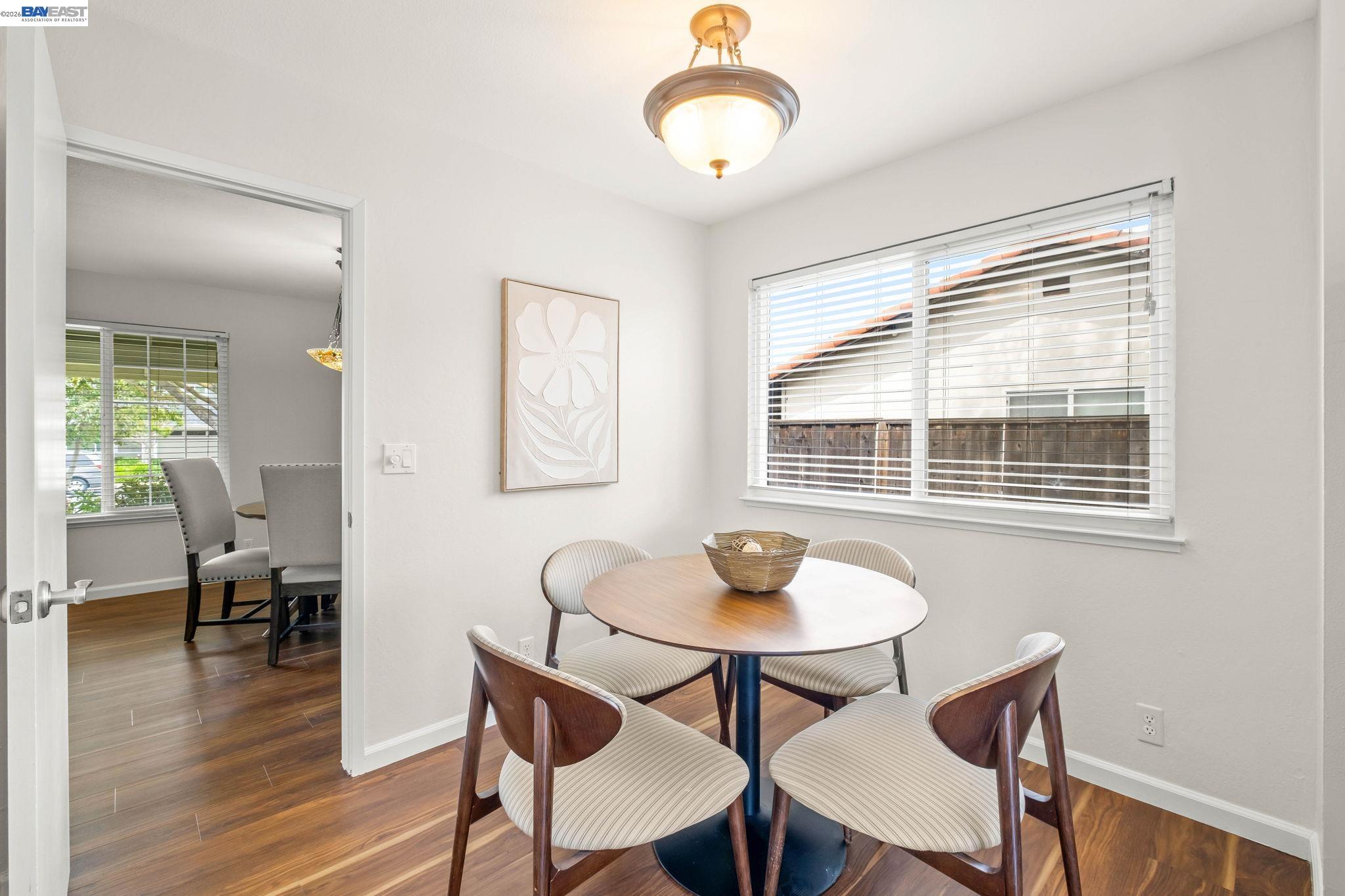 Detail Gallery Image 13 of 46 For 1166 Killarney St., Livermore,  CA 94550-5663 - 3 Beds | 2 Baths