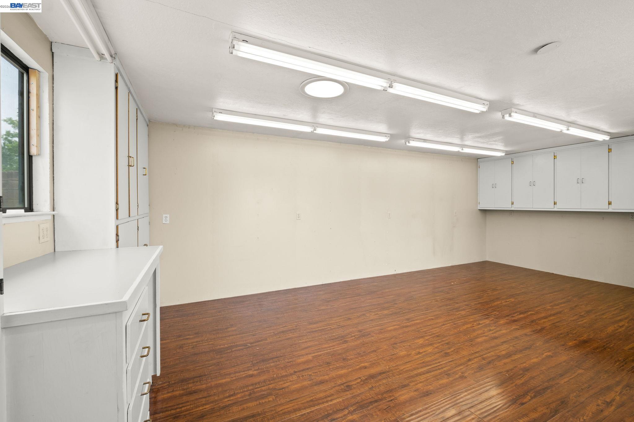 Detail Gallery Image 38 of 46 For 1166 Killarney St., Livermore,  CA 94550-5663 - 3 Beds | 2 Baths