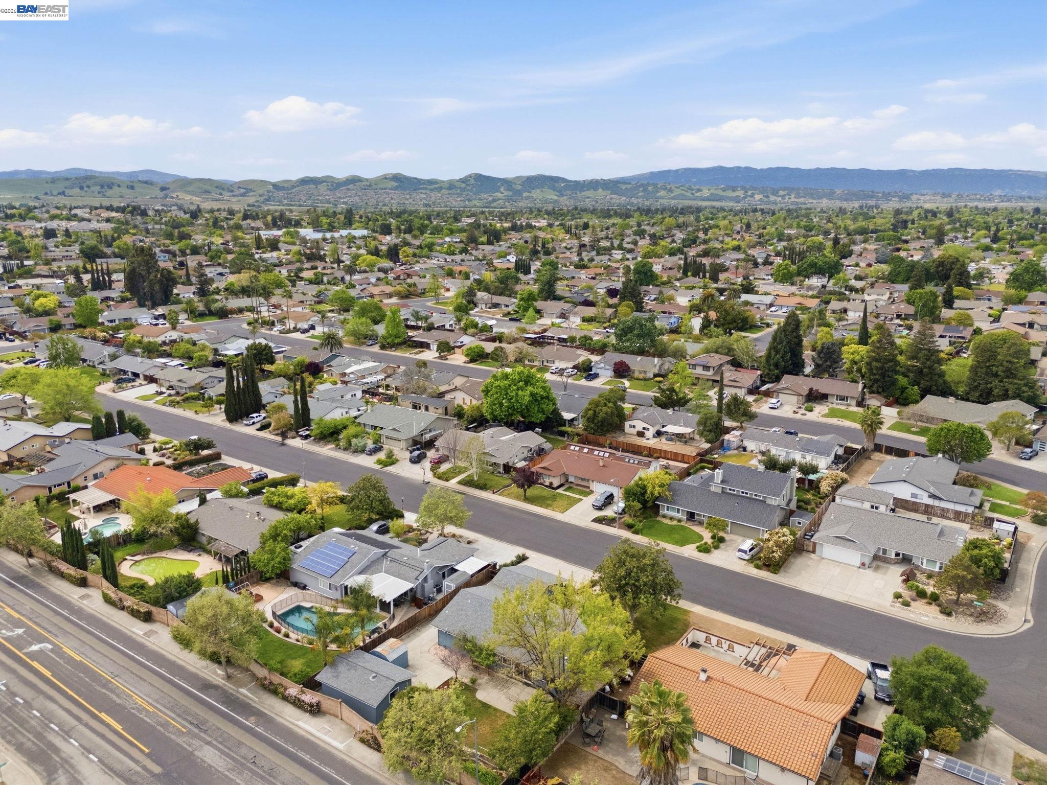 Detail Gallery Image 45 of 46 For 1166 Killarney St., Livermore,  CA 94550-5663 - 3 Beds | 2 Baths