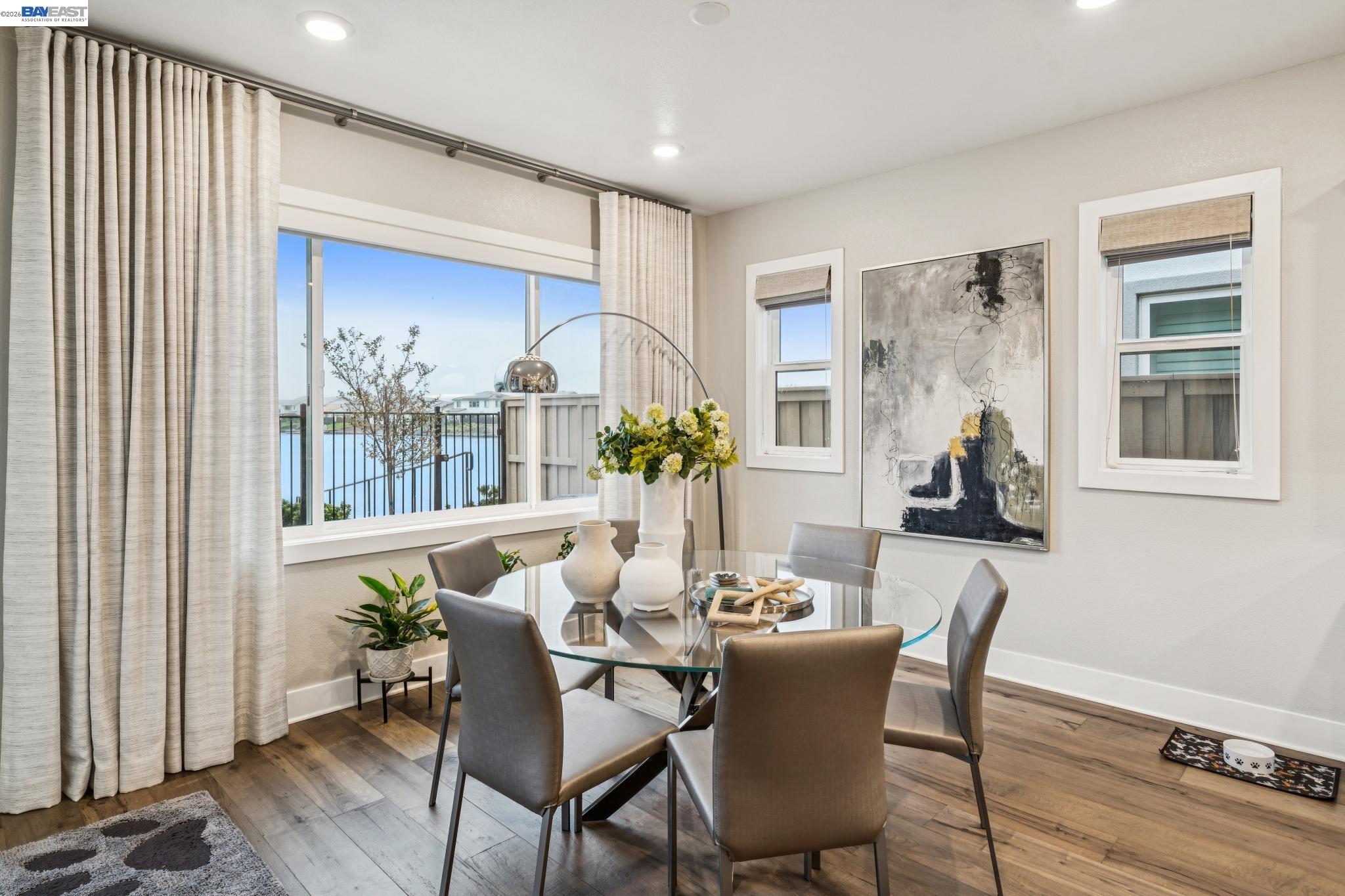 Detail Gallery Image 16 of 59 For 2827 Irish Meadow Way, Lathrop,  CA 95330 - 3 Beds | 2/1 Baths