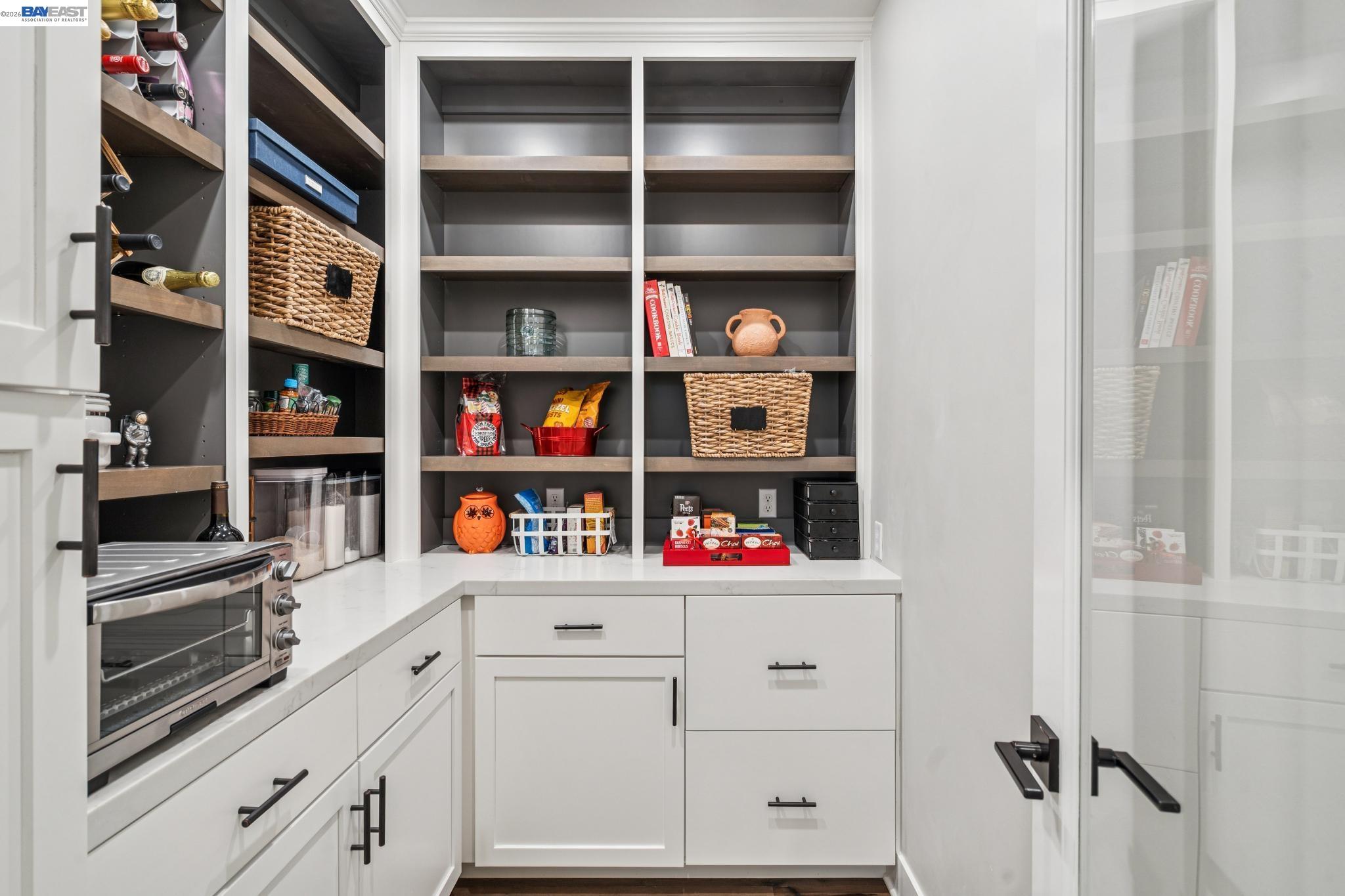 Detail Gallery Image 20 of 59 For 2827 Irish Meadow Way, Lathrop,  CA 95330 - 3 Beds | 2/1 Baths