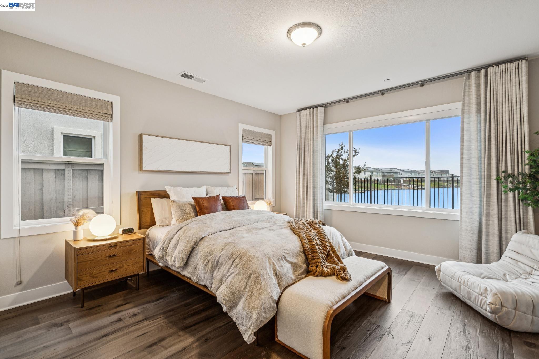 Detail Gallery Image 25 of 59 For 2827 Irish Meadow Way, Lathrop,  CA 95330 - 3 Beds | 2/1 Baths