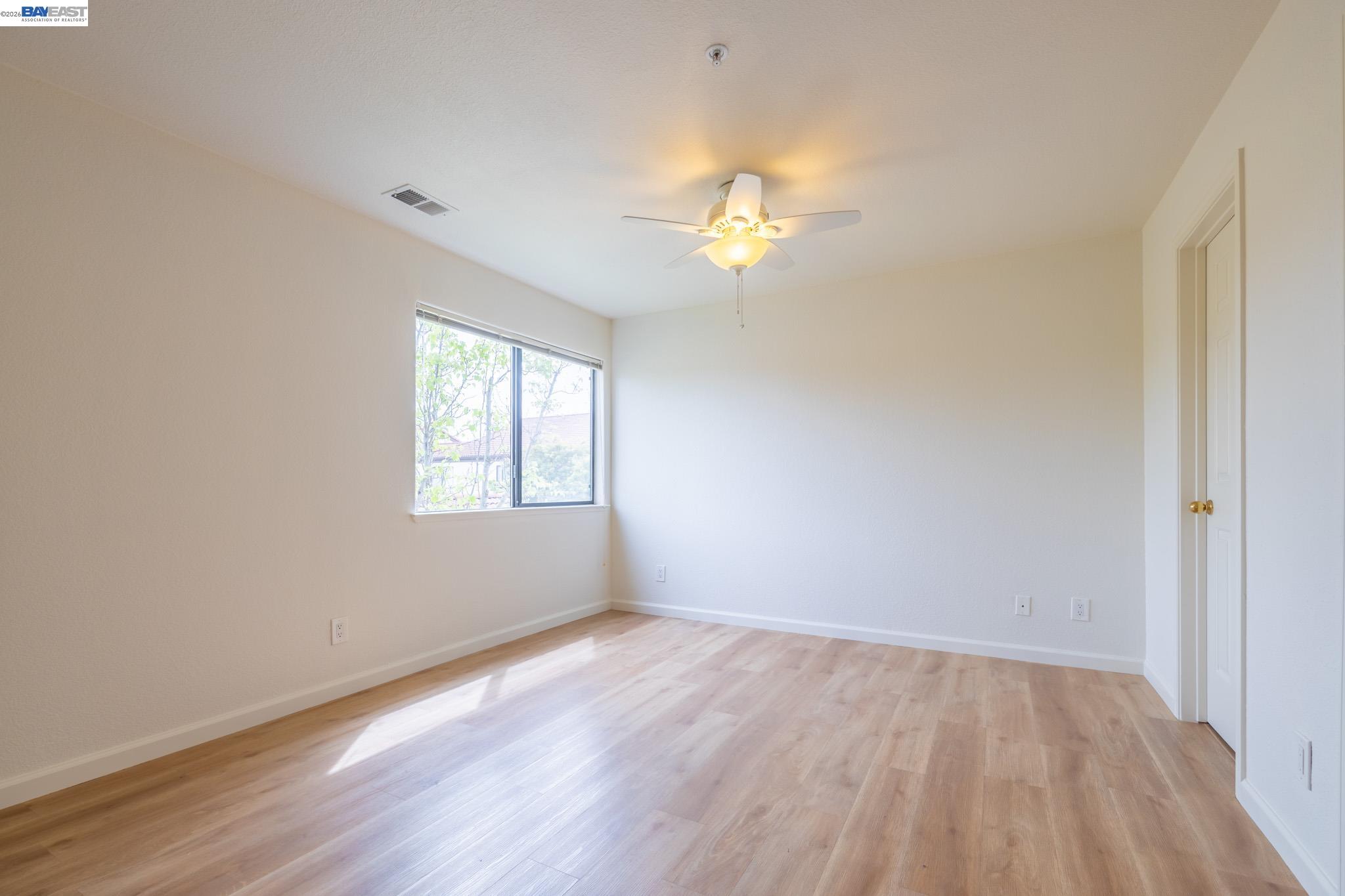 Photo #25: 41128990 Listing: Photo #25