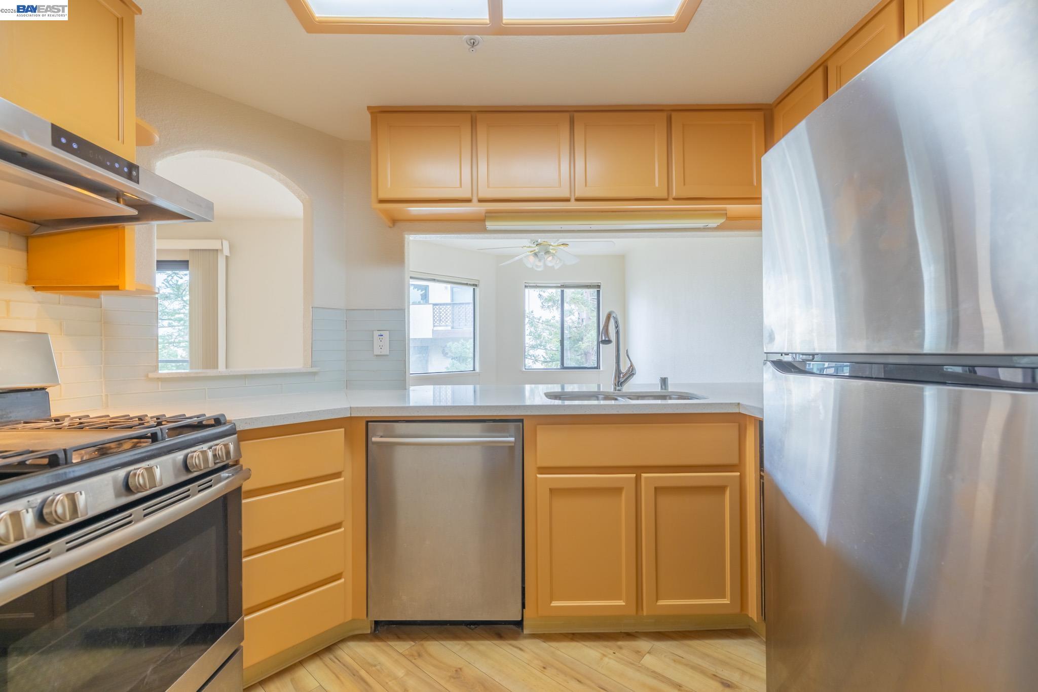 Photo #9: 41128990 Listing: Photo #9