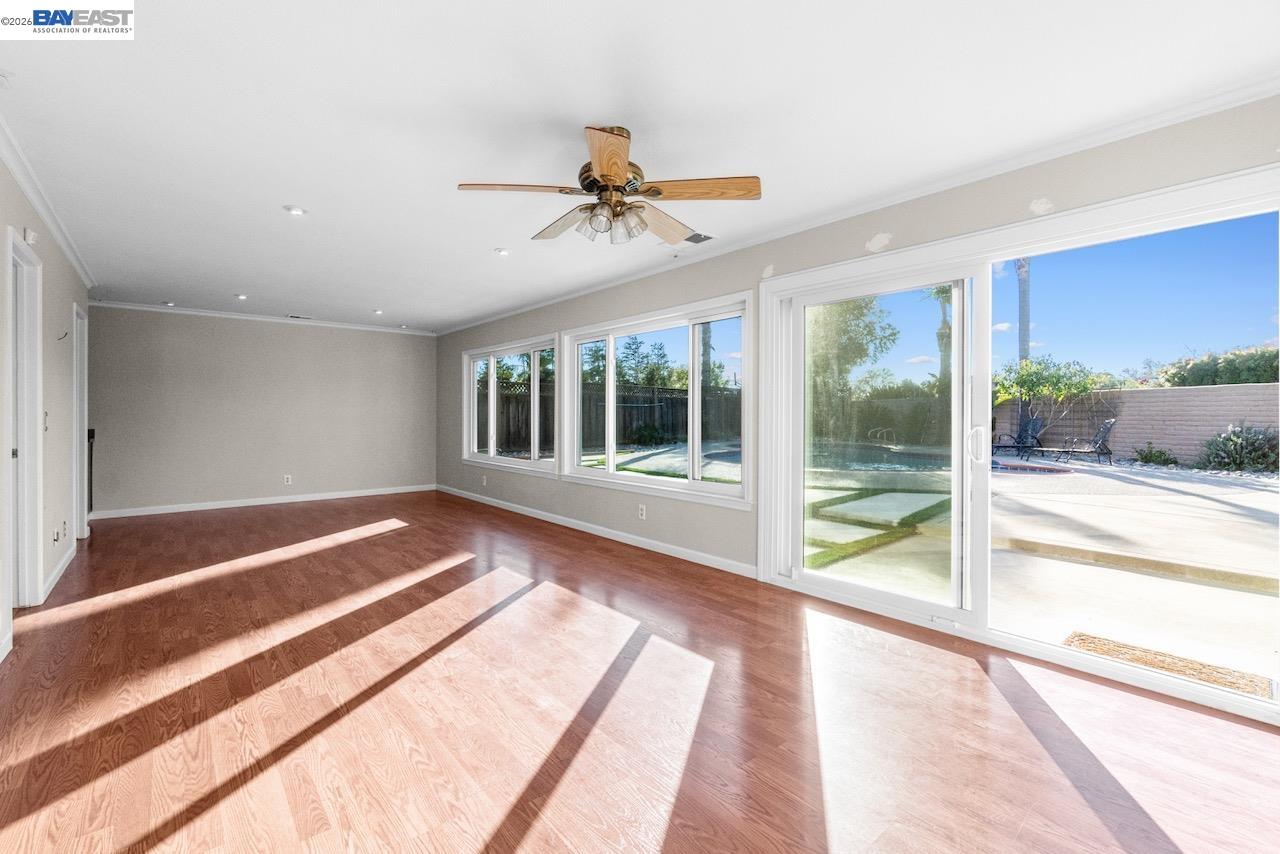 Detail Gallery Image 16 of 44 For 36671 Ponderosa Ct., Newark,  CA 94560 - 3 Beds | 2/1 Baths