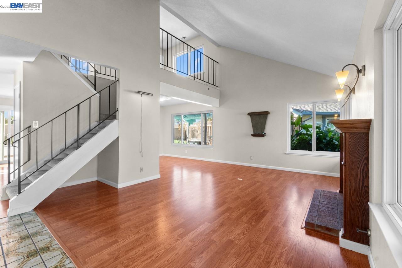 Detail Gallery Image 5 of 44 For 36671 Ponderosa Ct., Newark,  CA 94560 - 3 Beds | 2/1 Baths