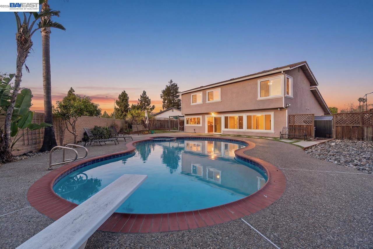 Detail Gallery Image 42 of 44 For 36671 Ponderosa Ct., Newark,  CA 94560 - 3 Beds | 2/1 Baths