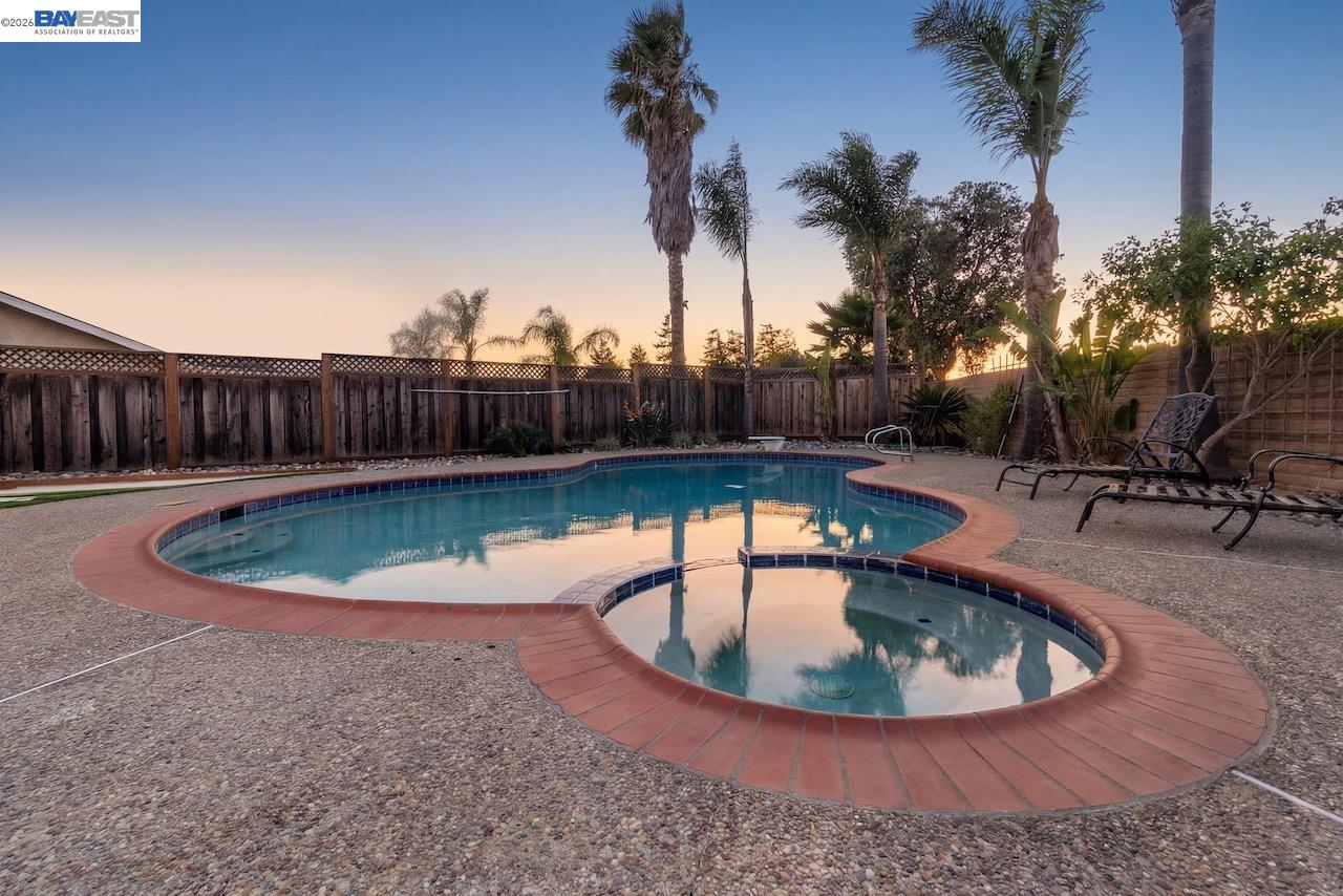 Detail Gallery Image 43 of 44 For 36671 Ponderosa Ct., Newark,  CA 94560 - 3 Beds | 2/1 Baths