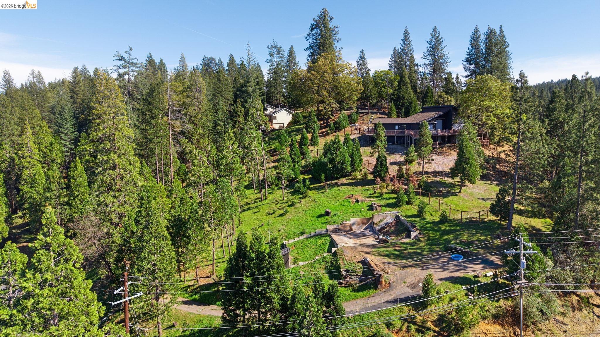 Detail Gallery Image 4 of 17 For 20169 Pine Mountain Dr, Groveland,  CA 95321 - – Beds | – Baths