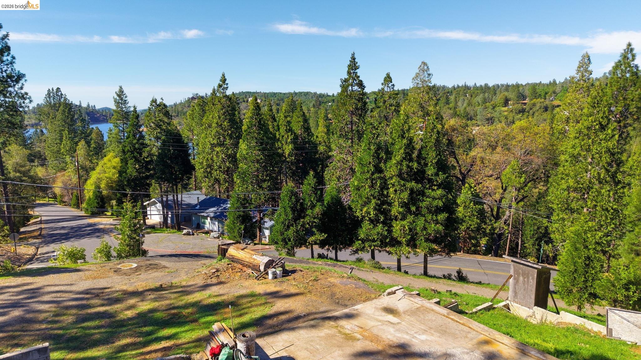 Detail Gallery Image 8 of 17 For 20169 Pine Mountain Dr, Groveland,  CA 95321 - – Beds | – Baths