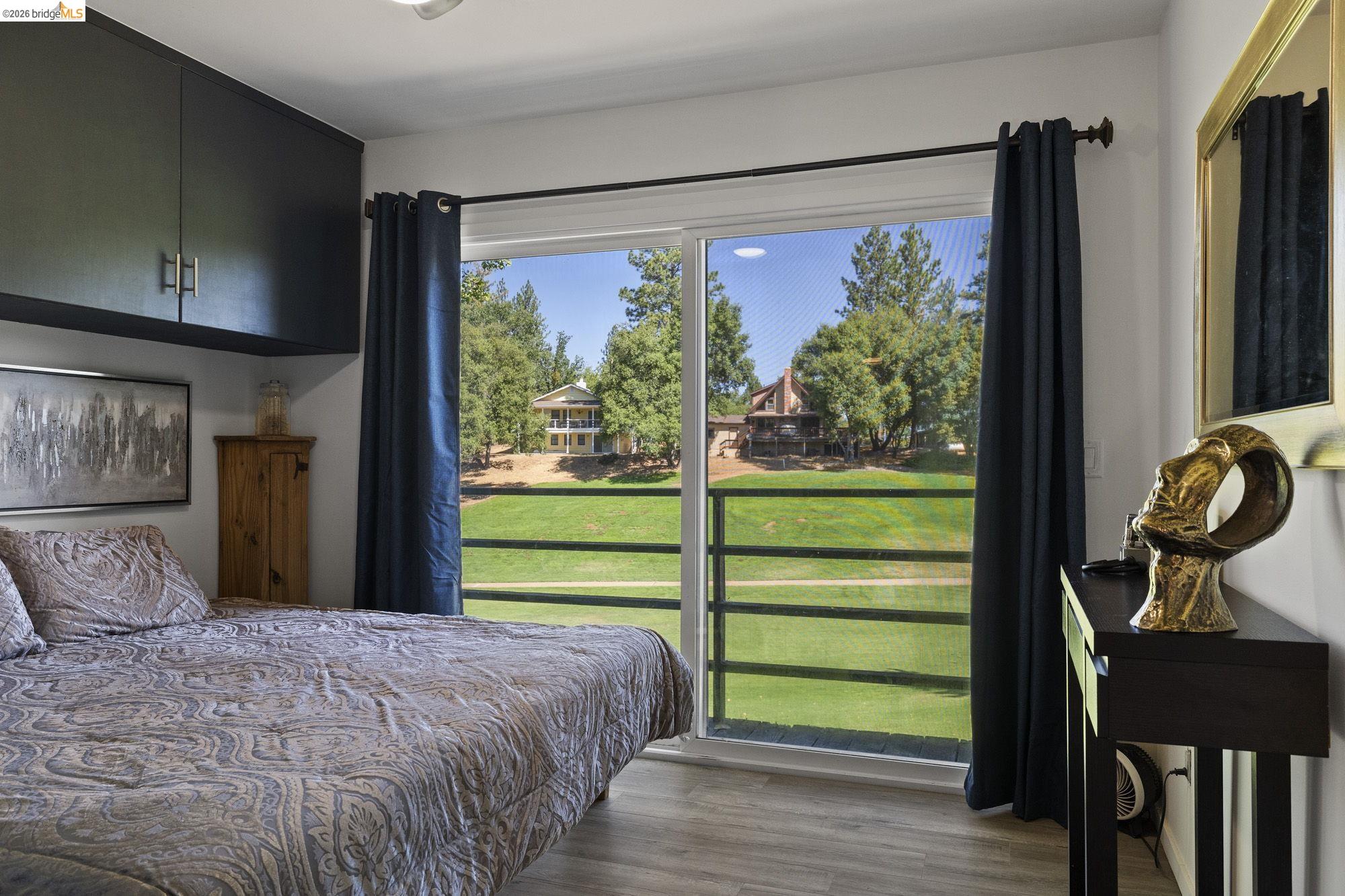 Detail Gallery Image 8 of 26 For 19032 Dyer Ct #12,  Groveland,  CA 95321 - 2 Beds | 2 Baths