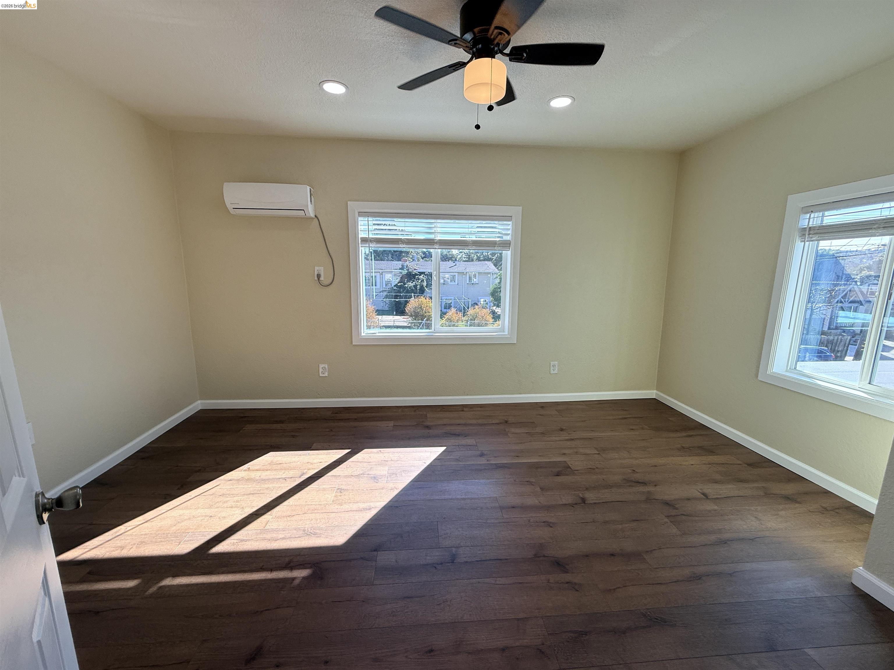 Detail Gallery Image 9 of 47 For 321 Benicia Rd, Vallejo,  CA 94590 - – Beds | – Baths