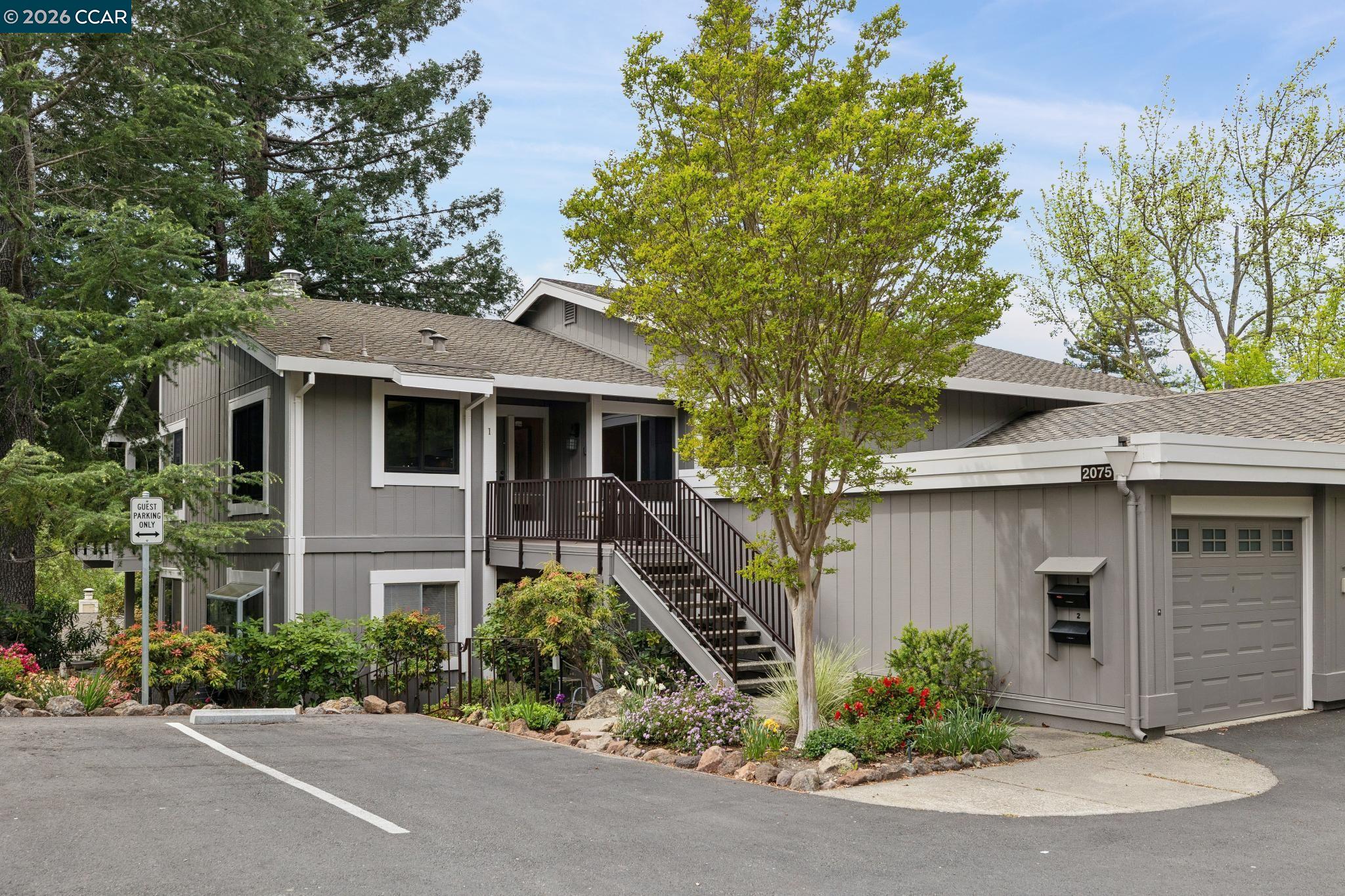 Photo #1: 41128997 Listing: Photo #1