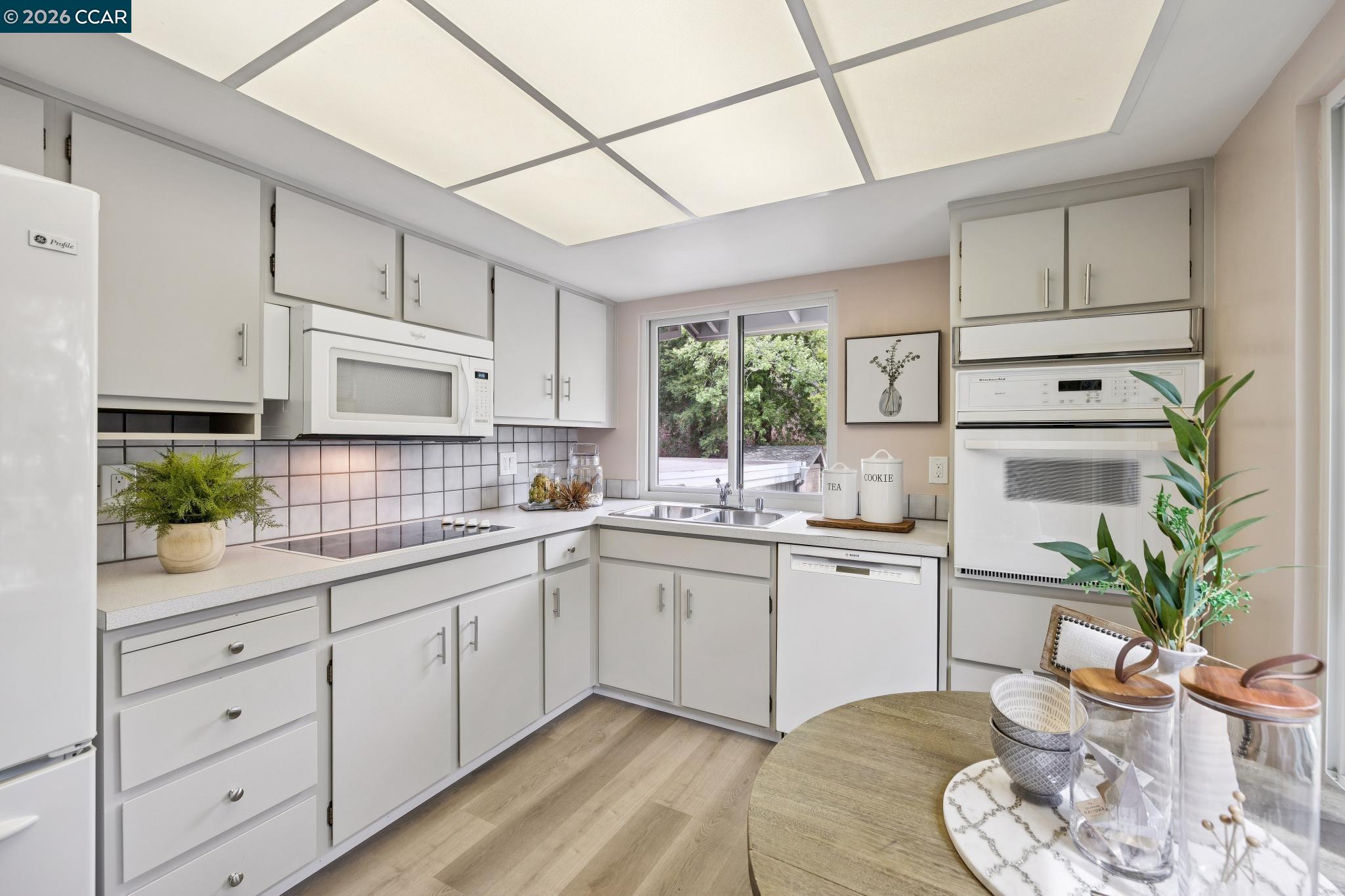 Photo #11: 41128997 Listing: Photo #11