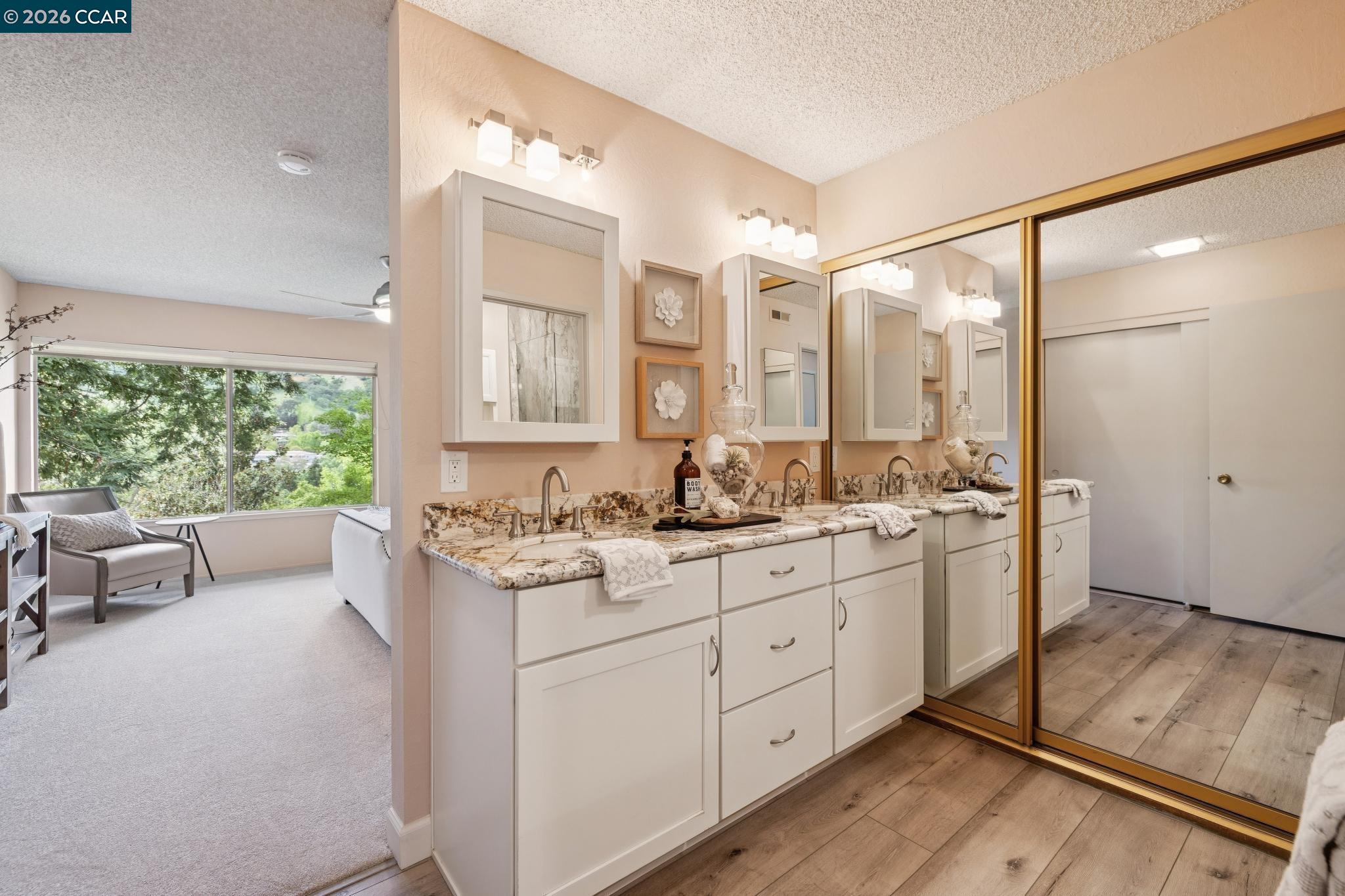 Photo #25: 41128997 Listing: Photo #25