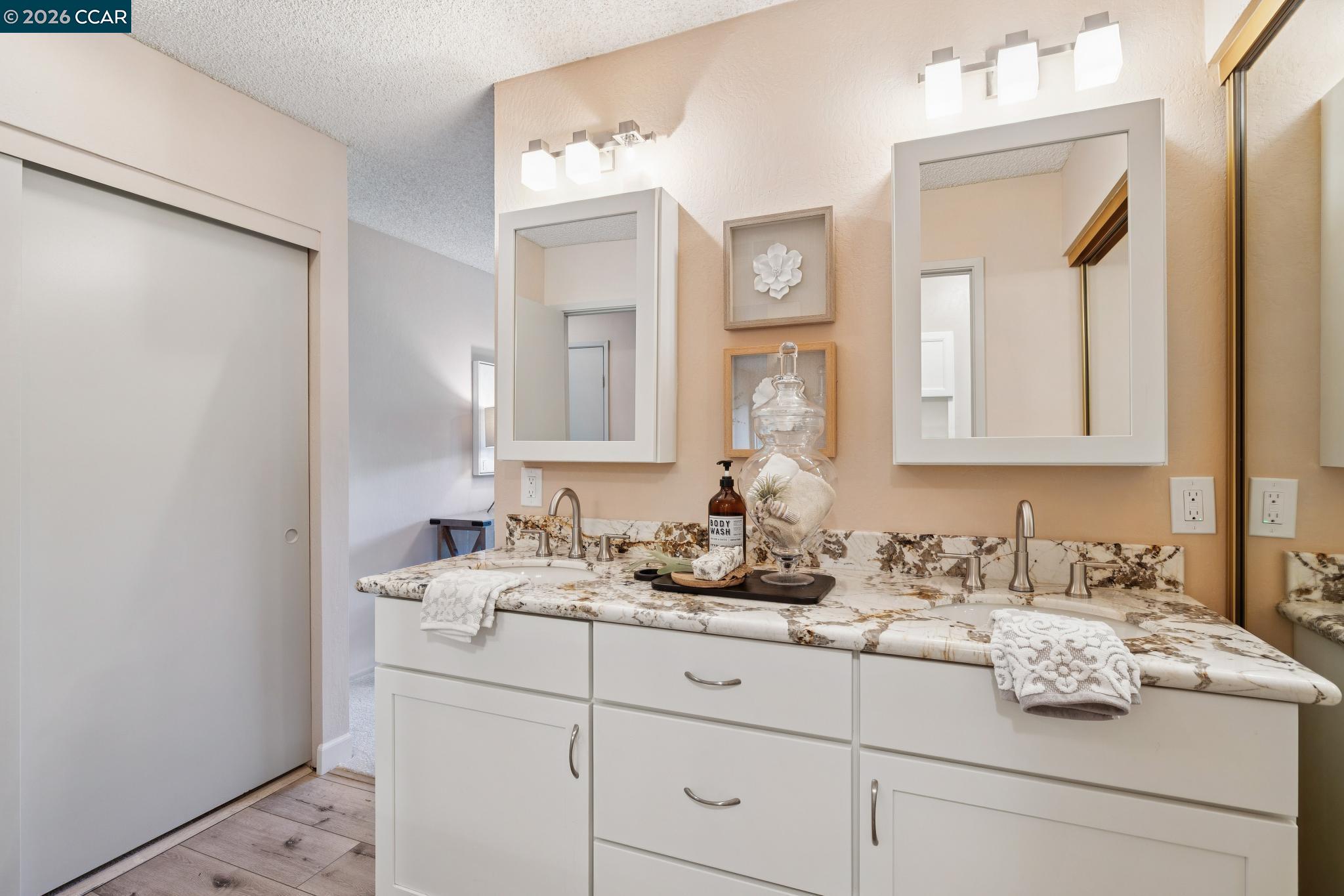 Photo #33: 41128997 Listing: Photo #33