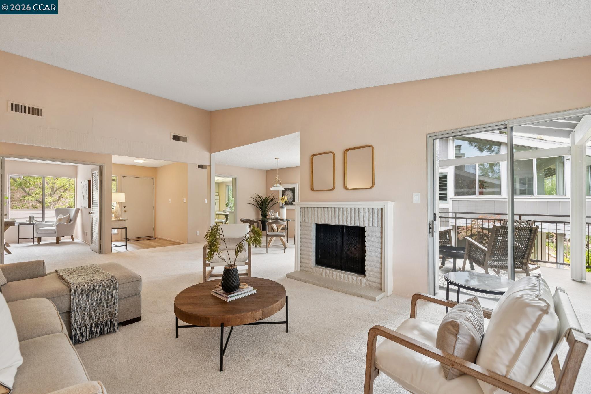 Photo #8: 41128997 Listing: Photo #8