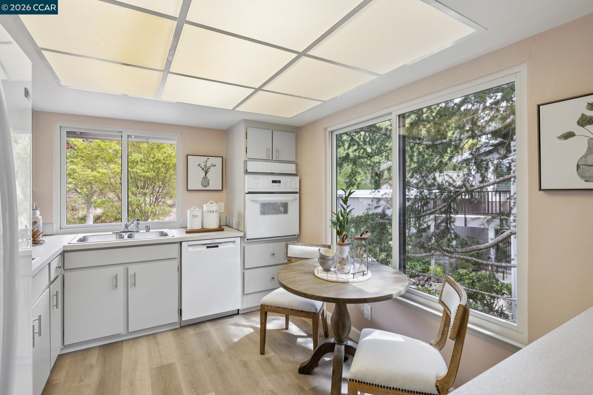 Photo #10: 41128997 Listing: Photo #10