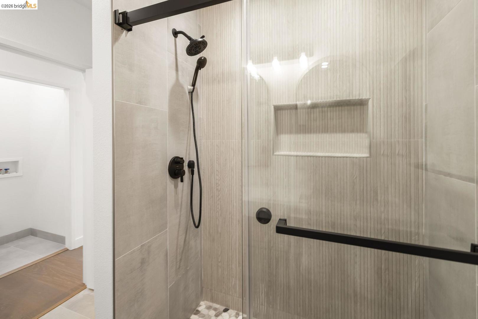 Detail Gallery Image 17 of 36 For 3409 Wyman St, Oakland,  CA 94619 - 2 Beds | 1/1 Baths