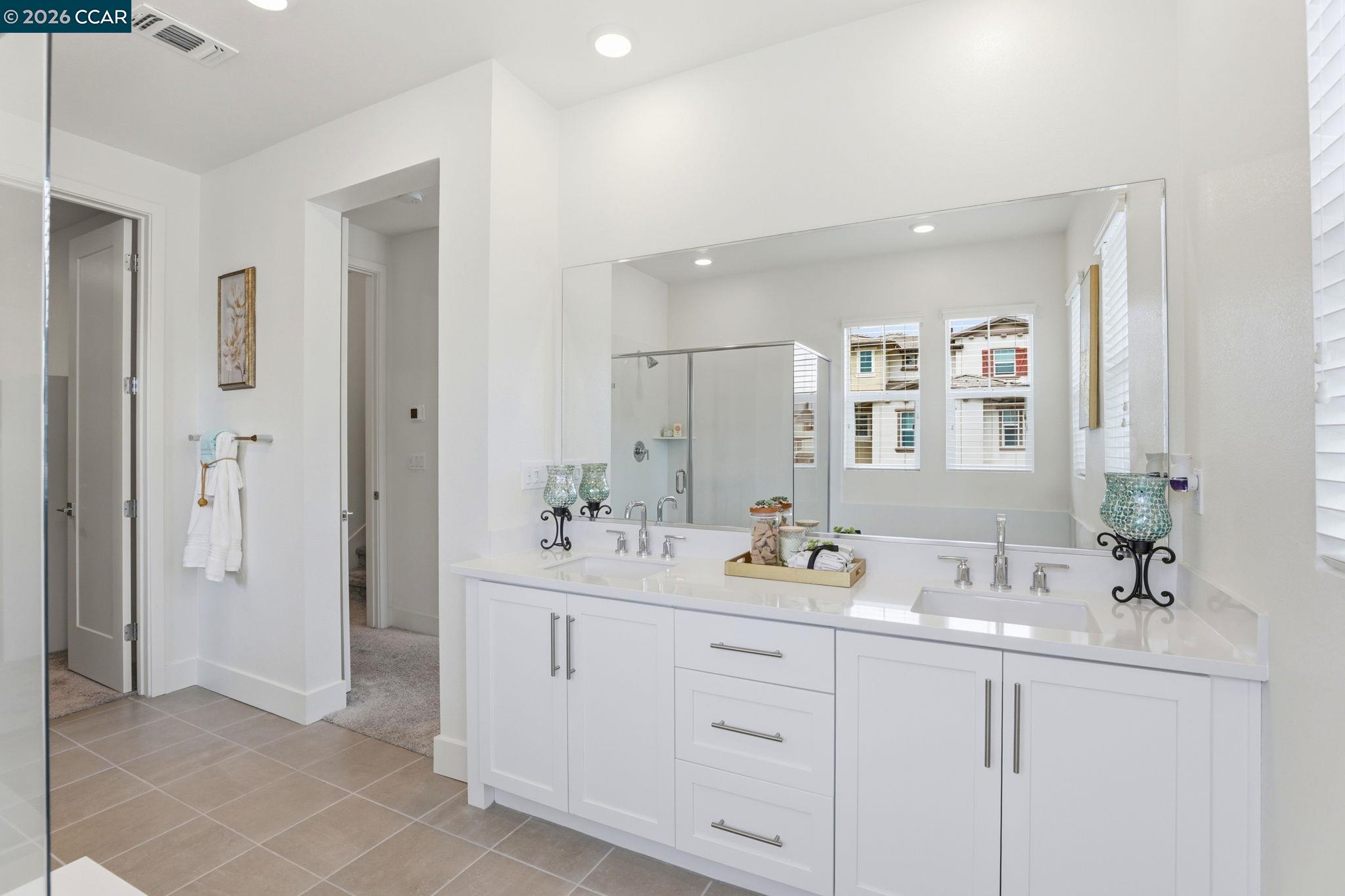Photo #15: 41128999 Listing: Photo #15