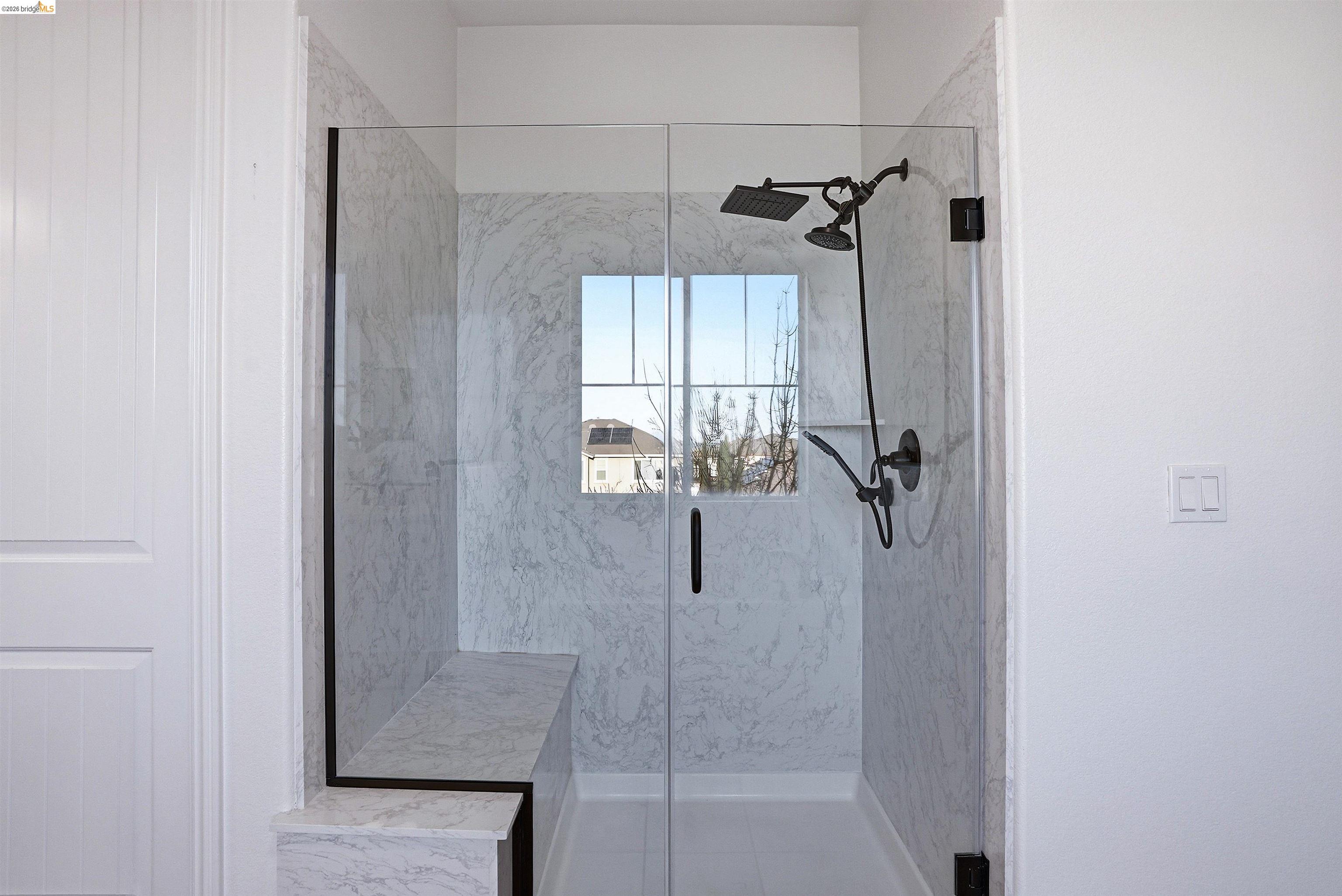 Detail Gallery Image 25 of 36 For 2525 Modena Dr, Pittsburg,  CA 94565 - 5 Beds | 3 Baths