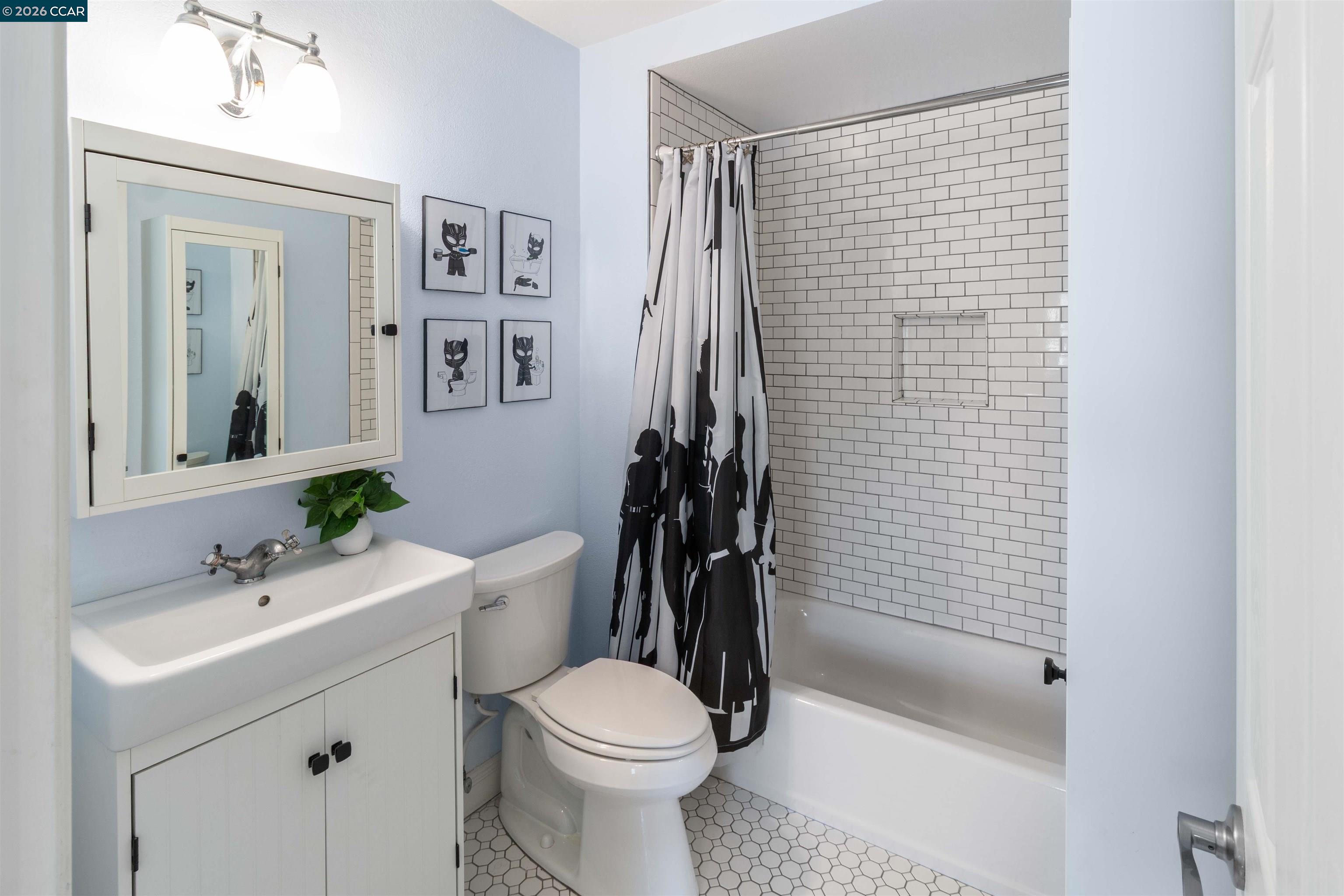 Detail Gallery Image 13 of 27 For 1515 Ohara Court, Clayton,  CA 94517 - 3 Beds | 2/1 Baths