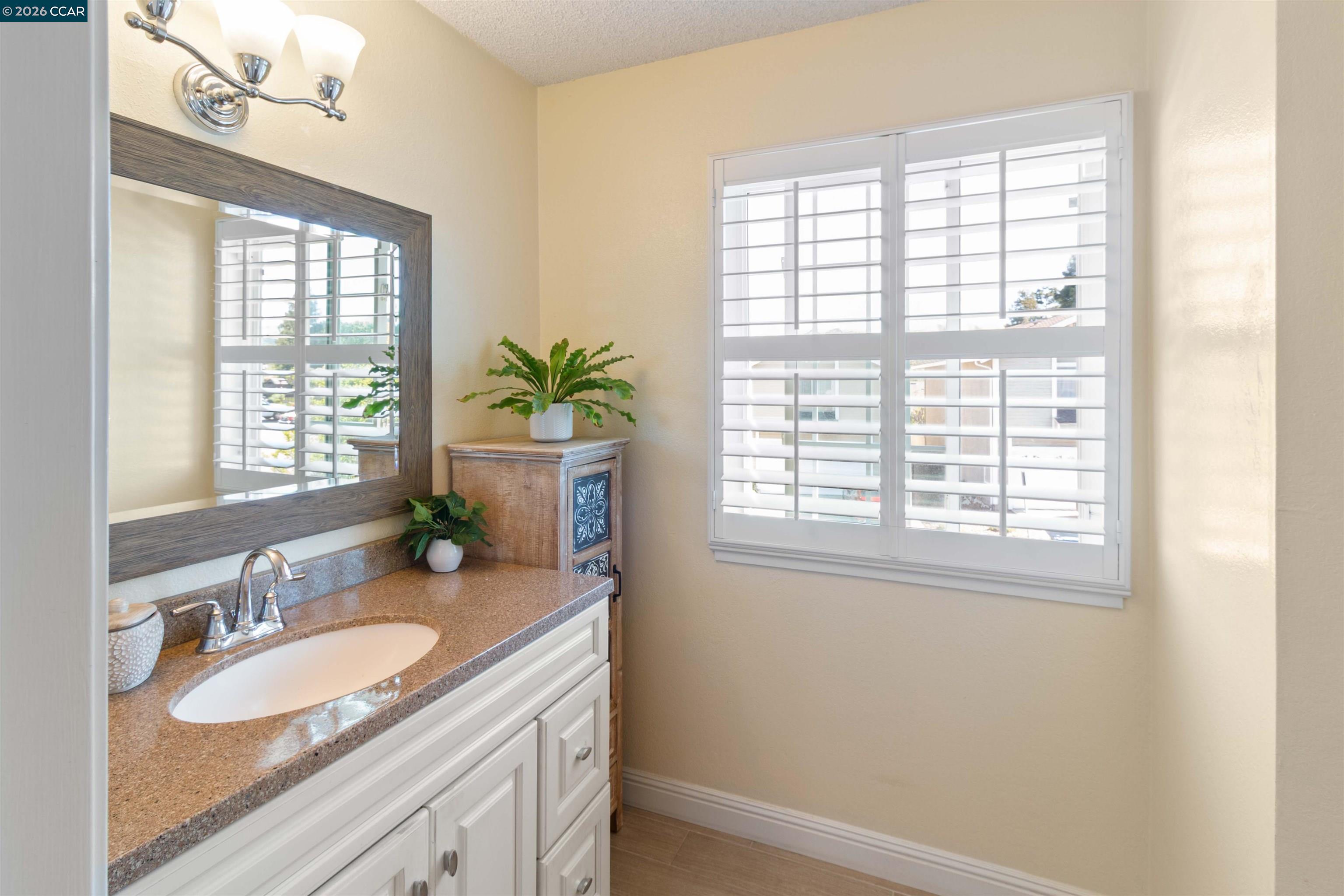 Detail Gallery Image 16 of 27 For 1515 Ohara Court, Clayton,  CA 94517 - 3 Beds | 2/1 Baths