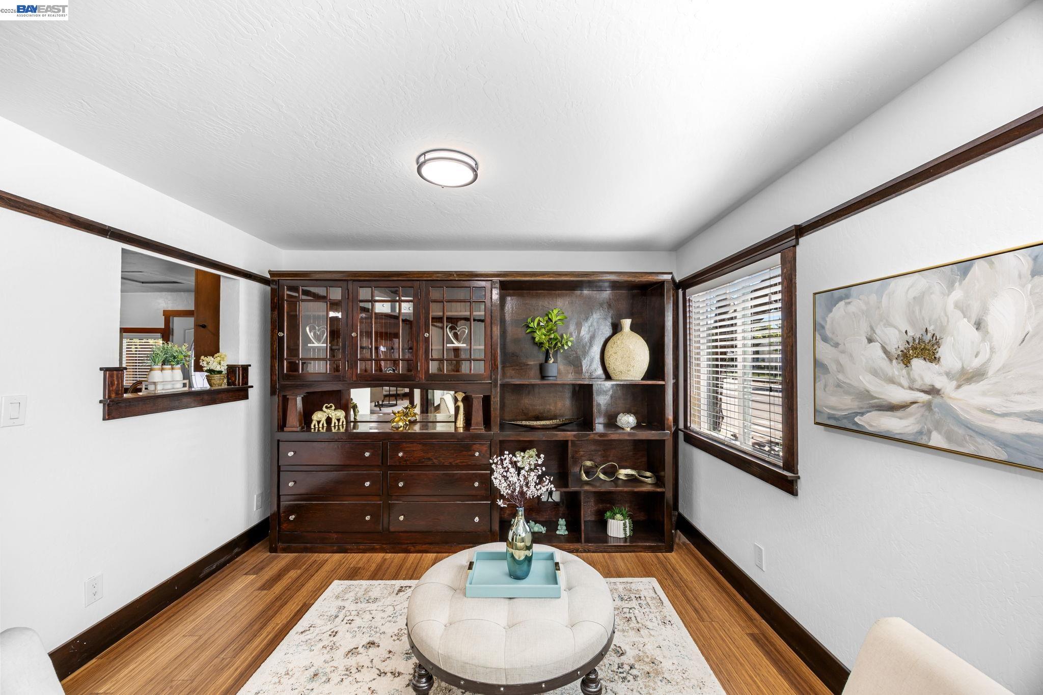 Detail Gallery Image 23 of 44 For 18286 Meekland Ave, Hayward,  CA 94541 - 3 Beds | 2 Baths