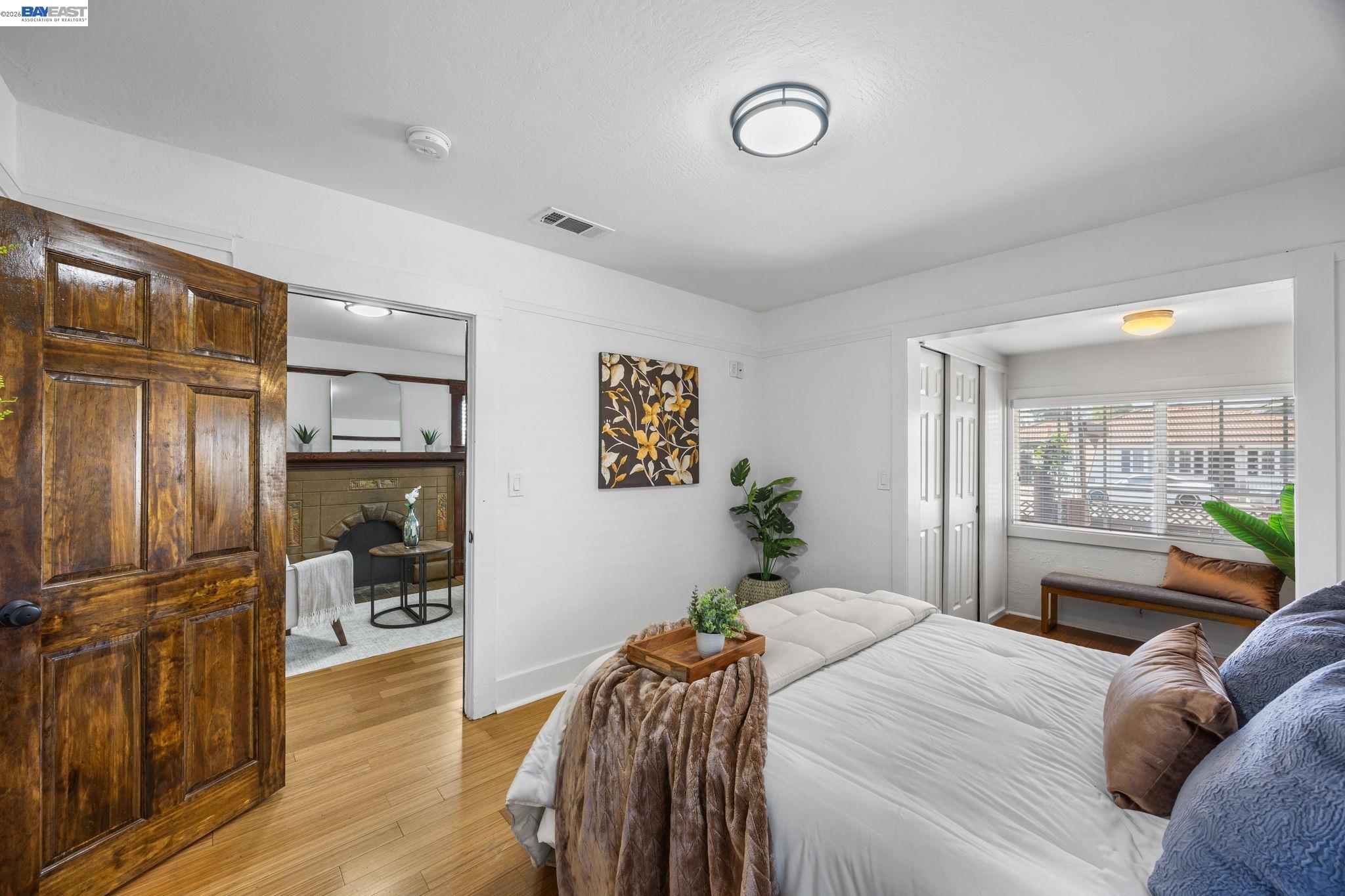 Detail Gallery Image 25 of 44 For 18286 Meekland Ave, Hayward,  CA 94541 - 3 Beds | 2 Baths