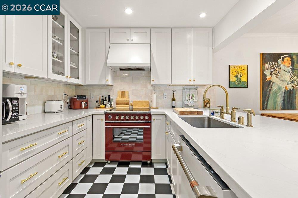 Photo #15: 41129003 Listing: Photo #15