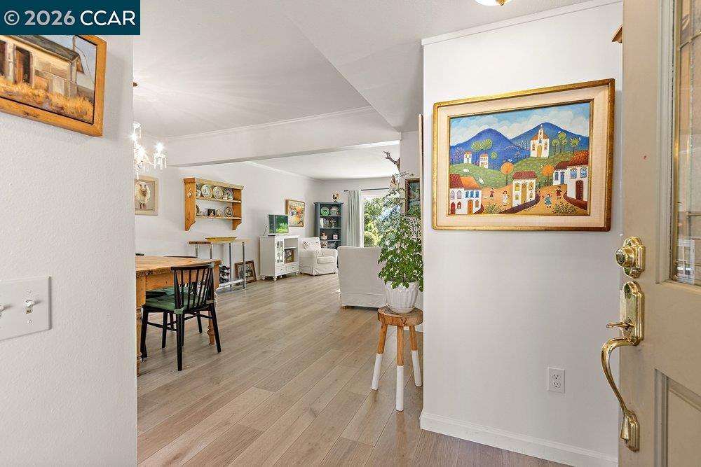 Photo #8: 41129003 Listing: Photo #8