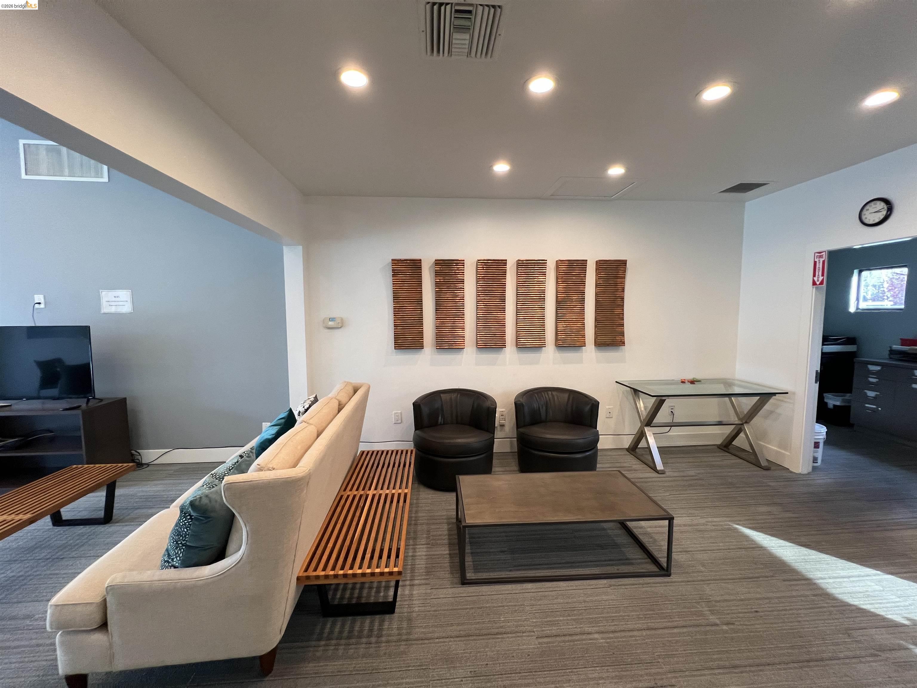 Photo #17: 41129005 Listing: Photo #17