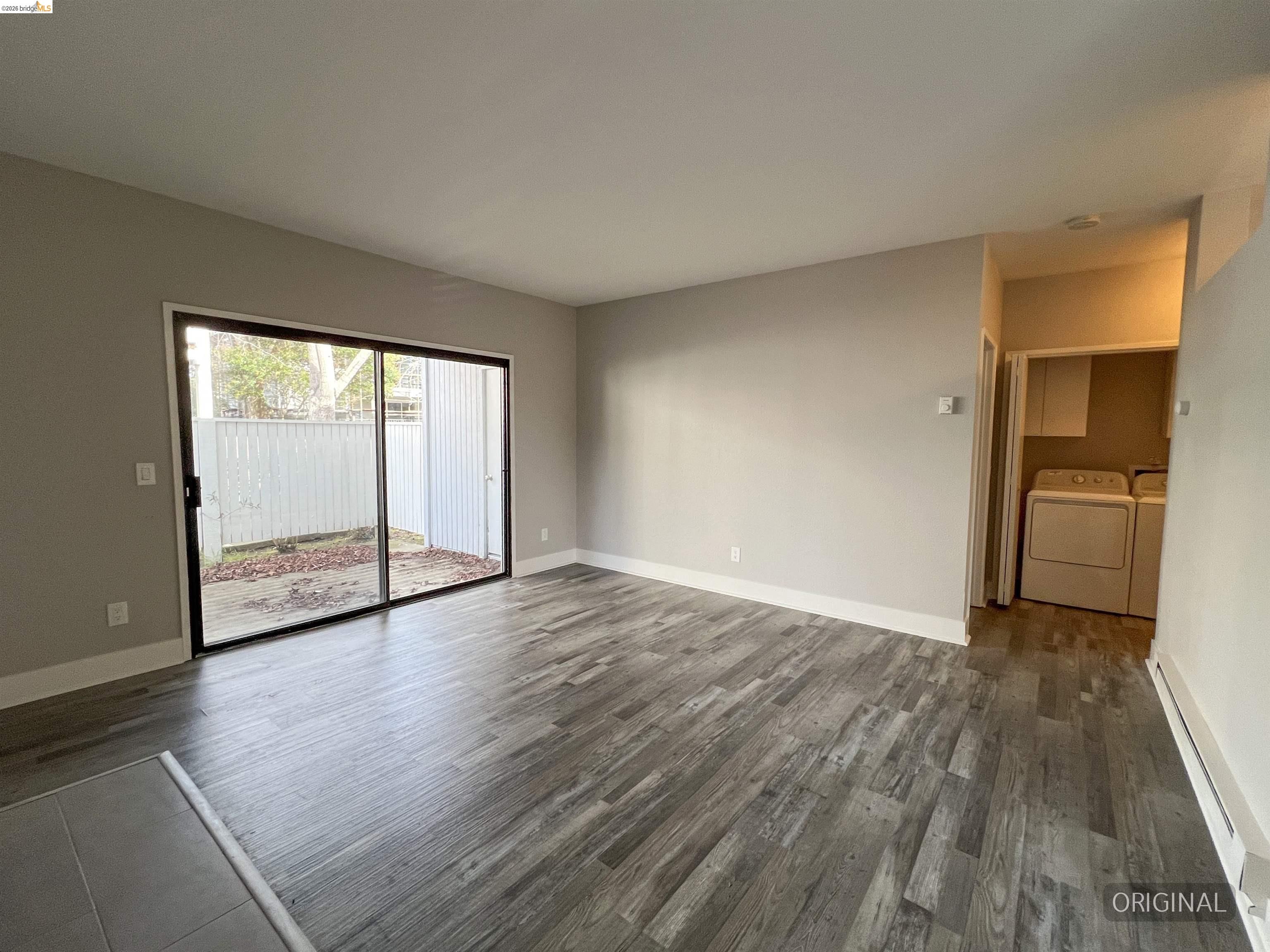 Photo #5: 41129005 Listing: Photo #5