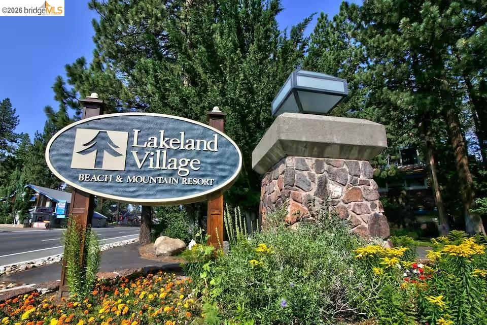 Detail Gallery Image 5 of 22 For 3535 Lake Tahoe Blvd #432,  South Lake Tahoe,  CA 96150 - 1 Beds | 1 Baths