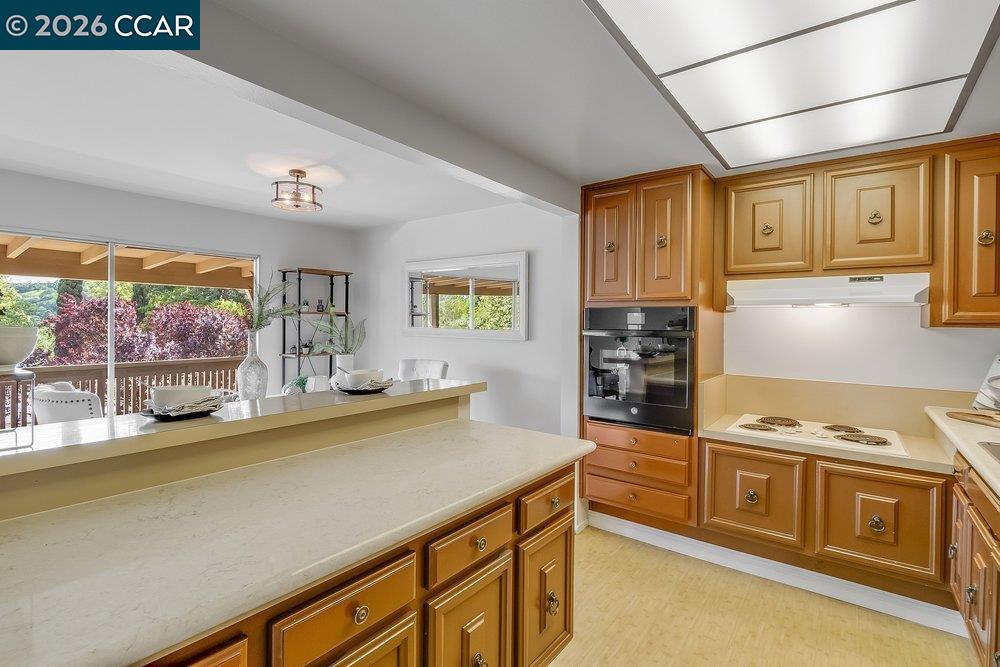 Photo #16: 41129009 Listing: Photo #16