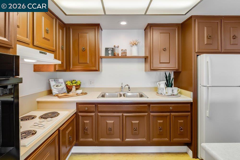 Photo #17: 41129009 Listing: Photo #17