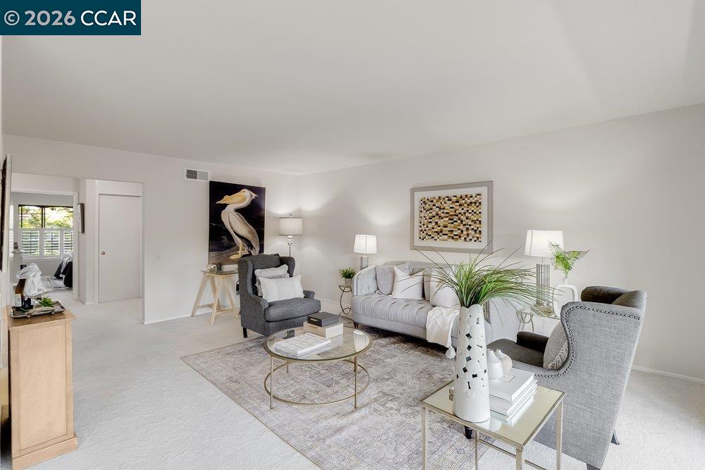 Photo #9: 41129009 Listing: Photo #9