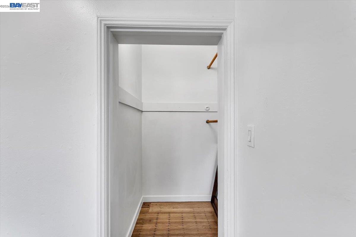 Detail Gallery Image 22 of 37 For 3300 Harrison St, Oakland,  CA 94611 - – Beds | – Baths