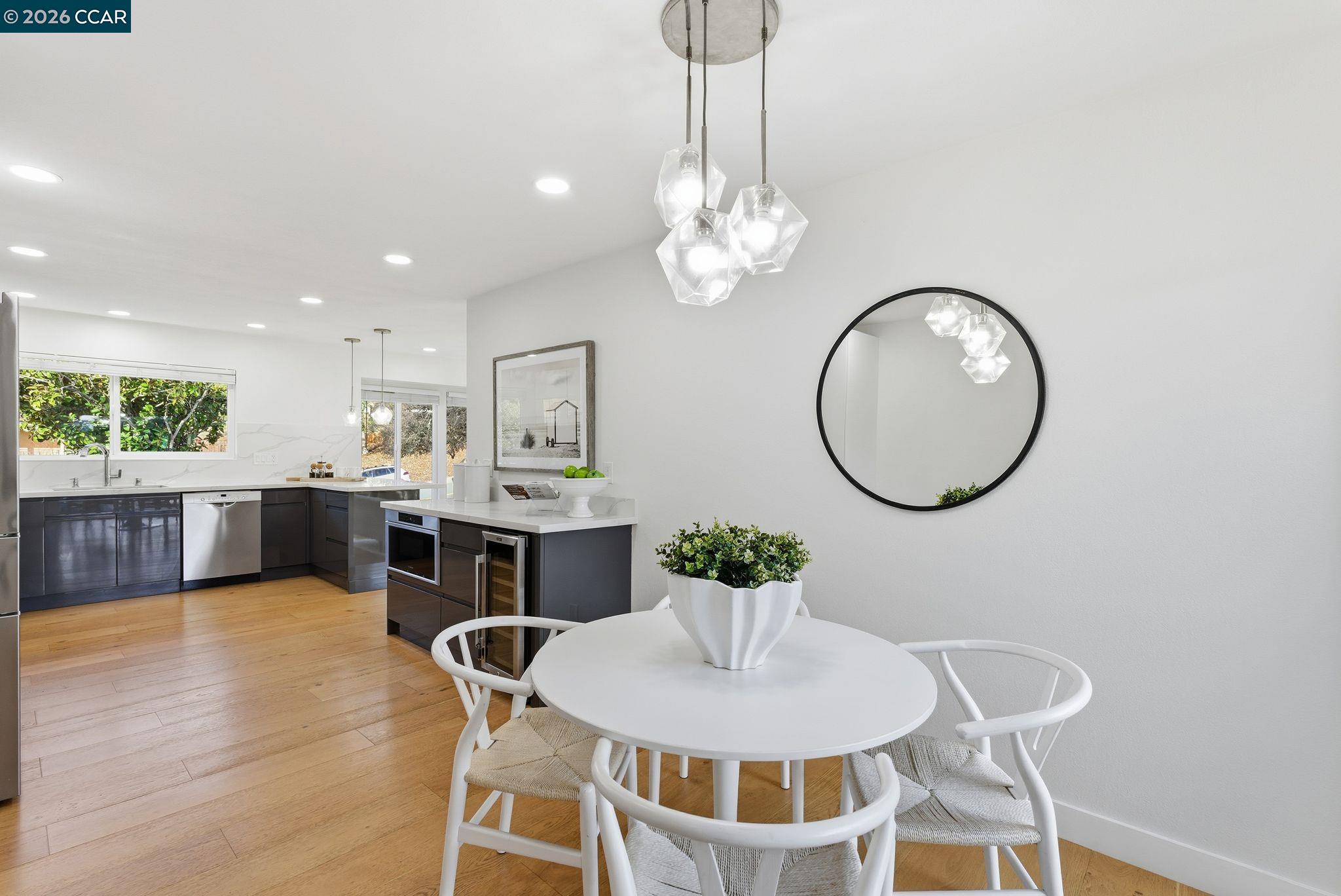 Detail Gallery Image 20 of 53 For 89 Greenfield Dr, Moraga,  CA 94556 - 5 Beds | 3 Baths